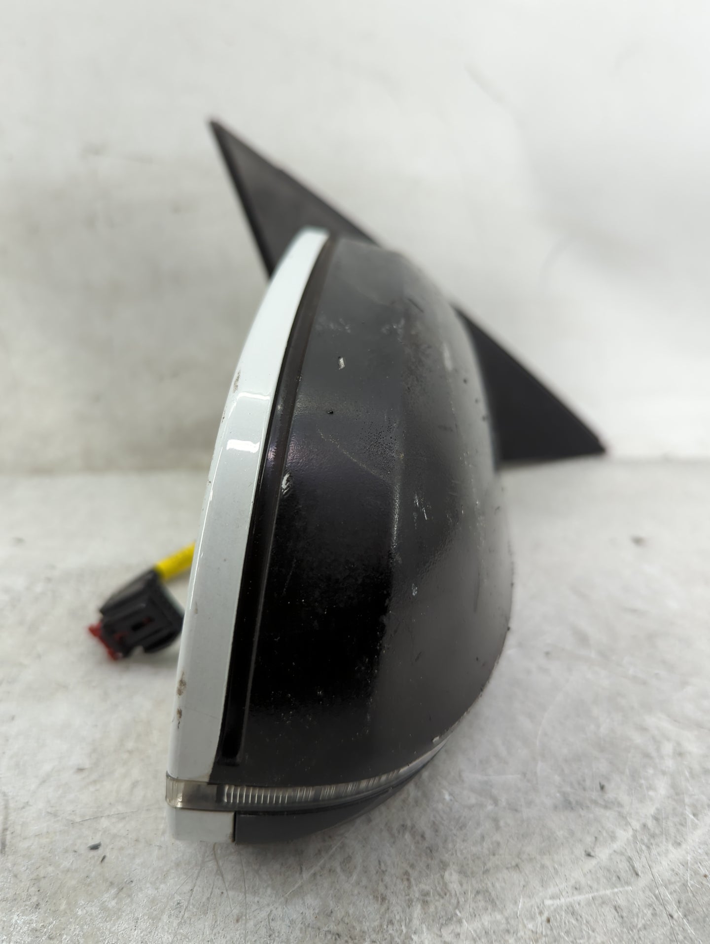 2010-2016 Audi A4 Passenger Side View Mirror - Right Door Mirror OEM Used - Oemusedautoparts1.com