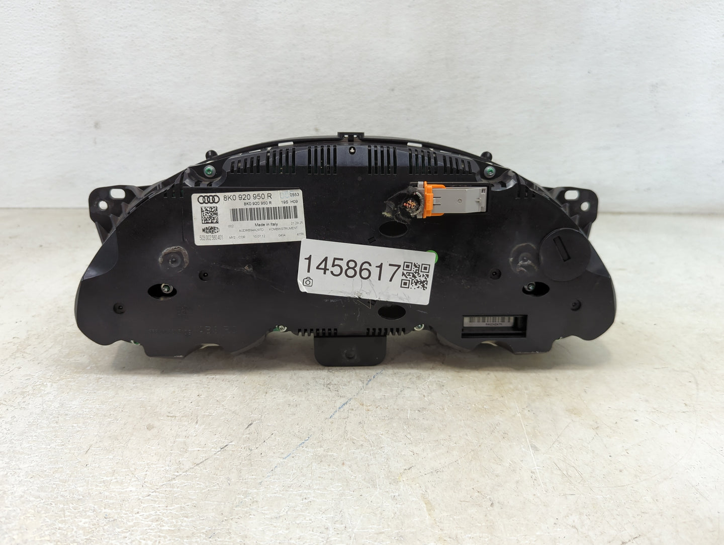 2013 Audi A4 Instrument Cluster Speedometer Gauges P/N:8K0920950R 503002560401, AUDIRB94A297D Miles:133K Fits OEM Used Auto 