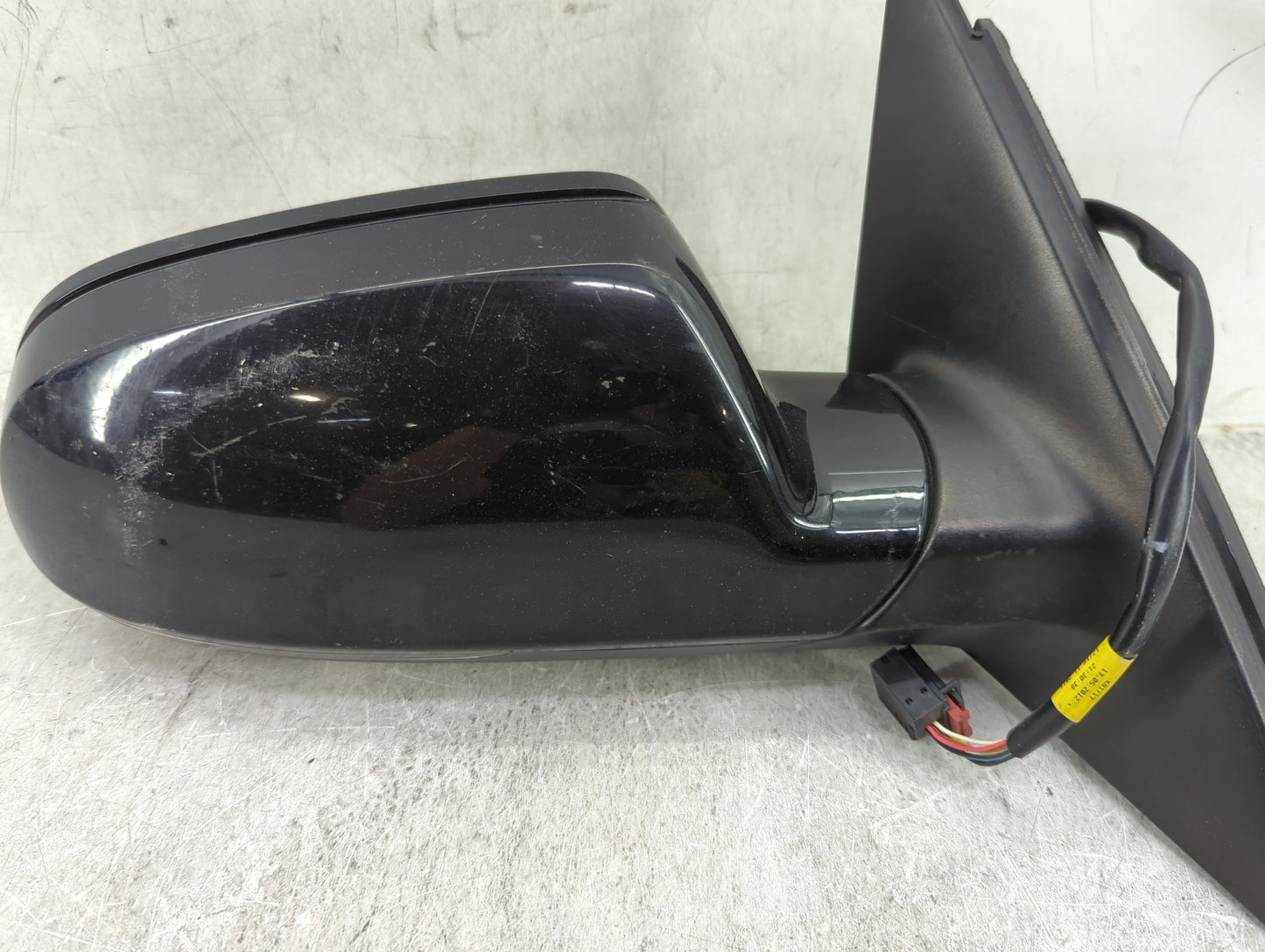 2010-2016 Audi A4 Passenger Side View Mirror - Right Door Mirror OEM Used - Oemusedautoparts1.com