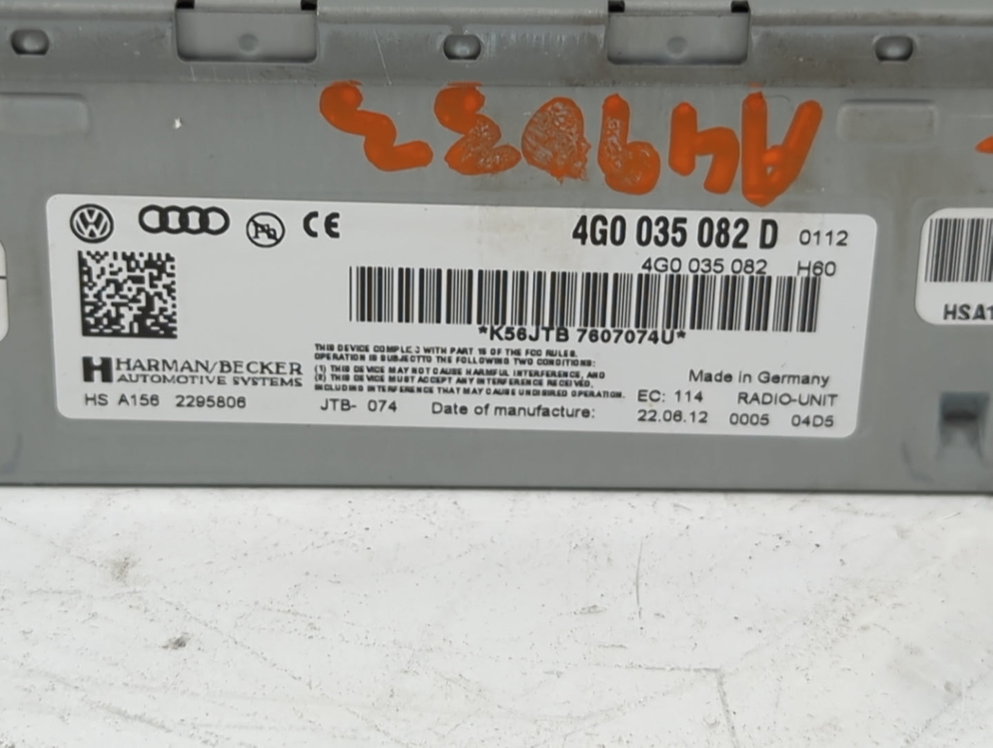 2013 Audi A4 Radio AM FM Cd Player Receiver Replacement P/N:4G0035082D 4G0035082 Fits OEM Used Auto Parts - Oemusedautoparts