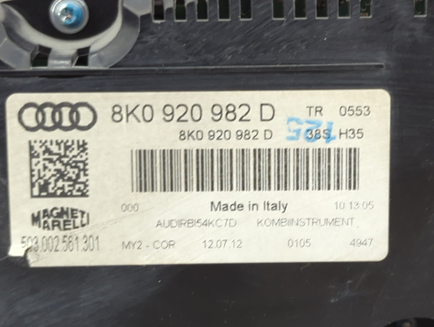 2013 Audi A4 Instrument Cluster Speedometer Gauges P/N:8K0920982D 503002561301 Miles: Fits OEM Used Auto Parts - Oemusedauto