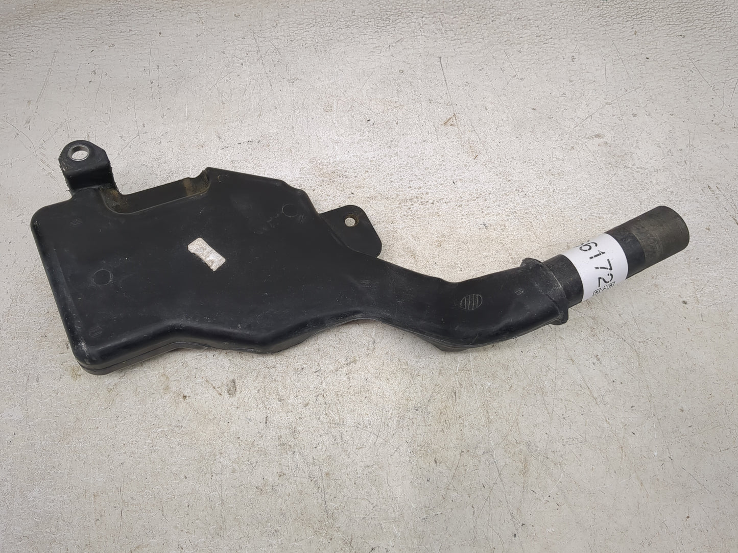2009-2016 Audi A4 Windshield Washer Fluid Reservoir Bottle 1466172 - Oemusedautoparts1.com