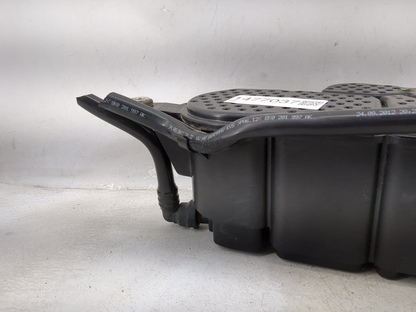 2013 Audi A4 Fuel Vapor Charcoal Canister - Oemusedautoparts1.com