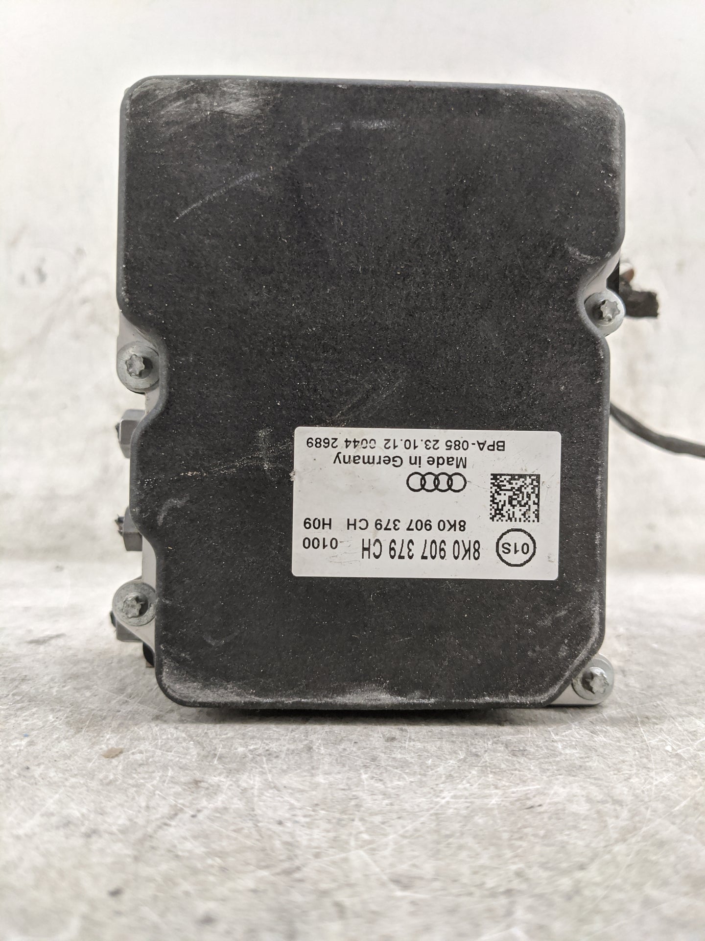 2013 Audi A4 ABS Pump Control Module Replacement P/N:8K0907379CH 0265239348, 8K0614517GH, 0265952062 Fits OEM Used Auto Part