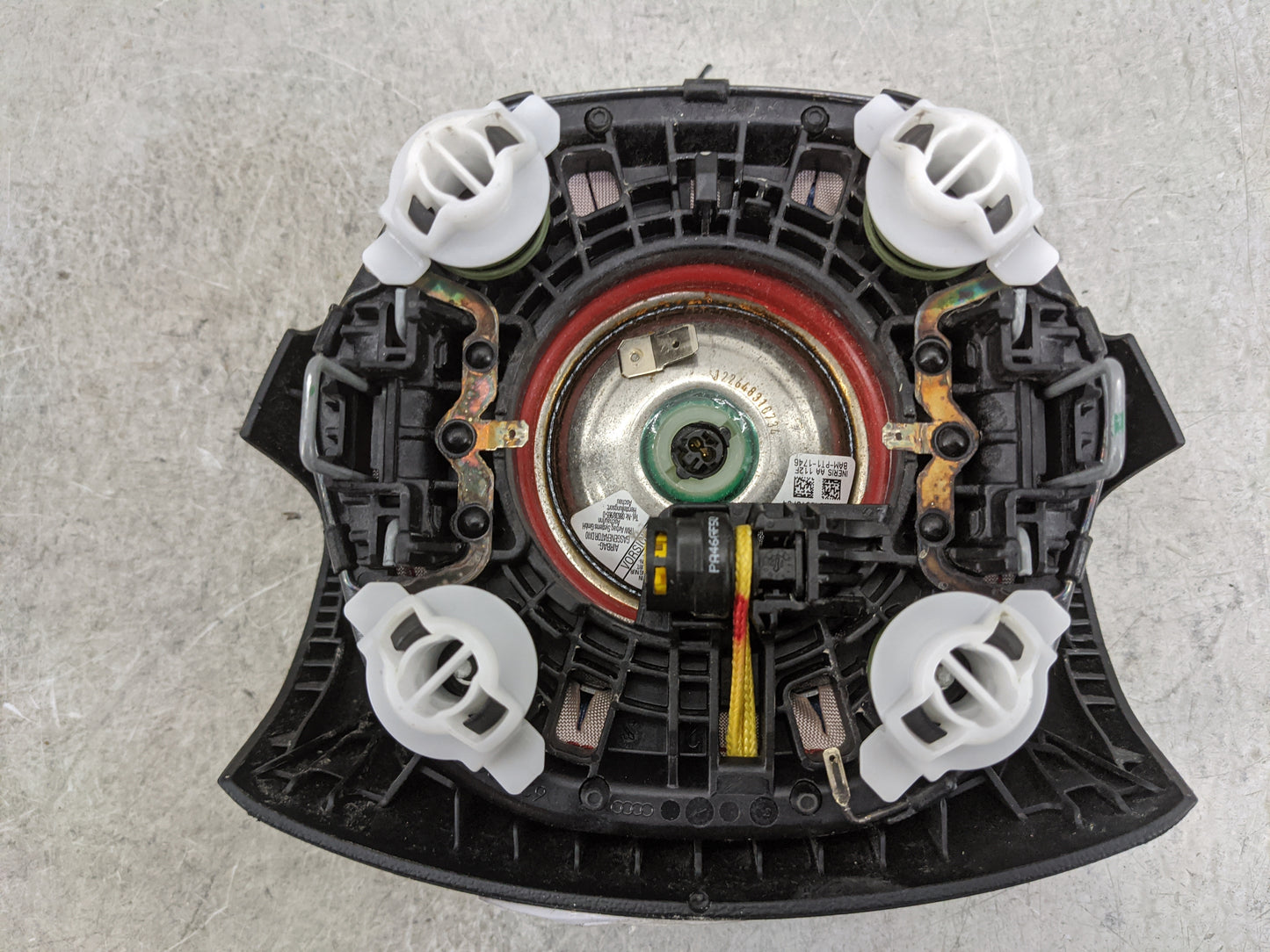 2013-2016 Audi A4 Air Bag Driver Left Steering Wheel Mounted 1477602 - Oemusedautoparts1.com