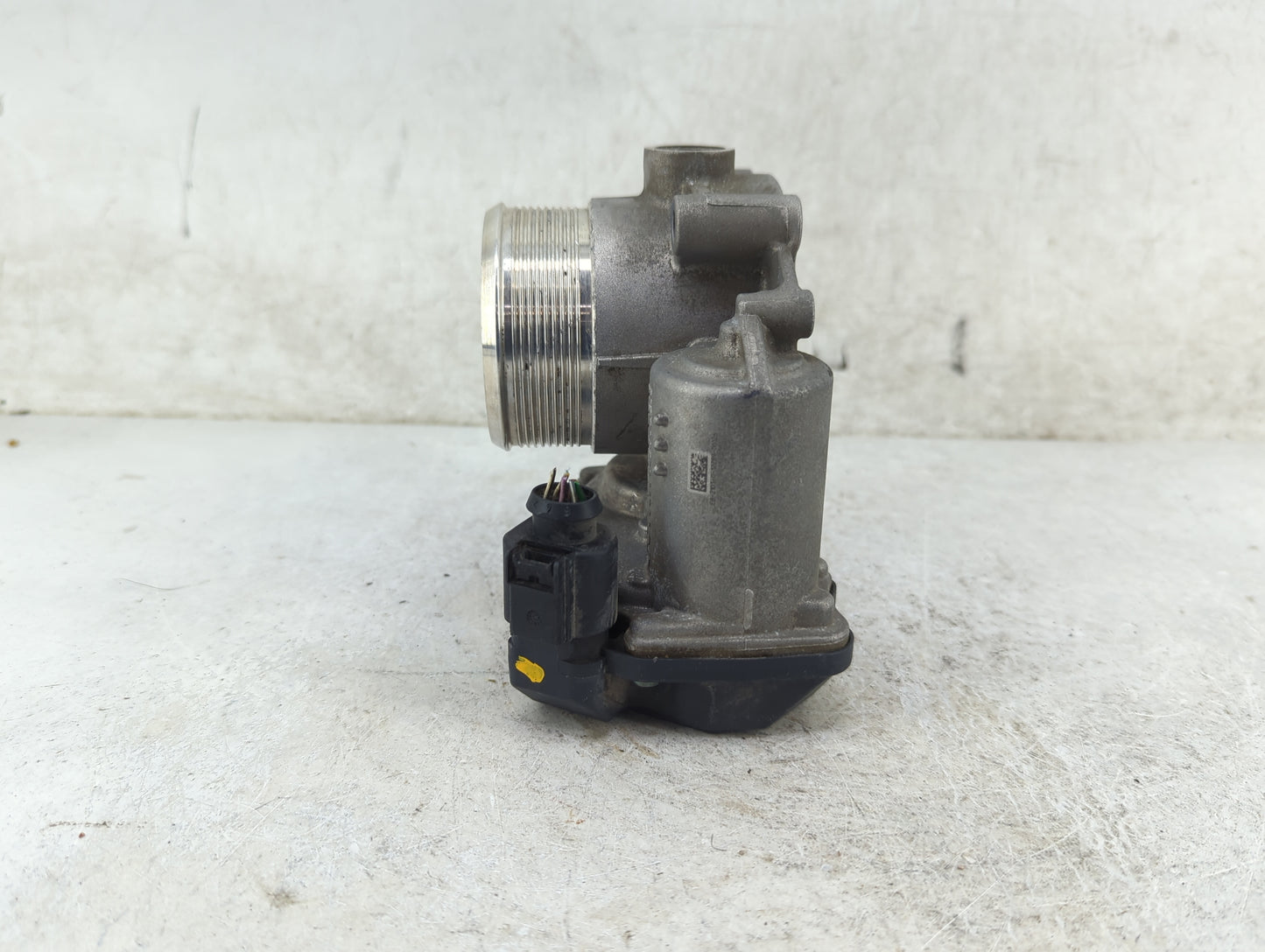 2005-2016 Audi A4 Throttle Body P/N:06F133062Q A2C53390403 Fits OEM Used Auto Parts - Oemusedautoparts1.com