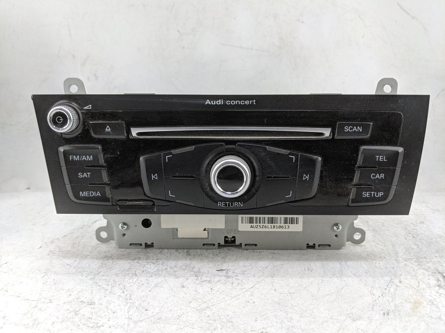 2013 Audi A4 Radio AM FM Cd Player Receiver Replacement P/N:8R1035186H CQ-JA12E2AE Fits Fits 2014 2015 2016 OEM Used Auto Pa