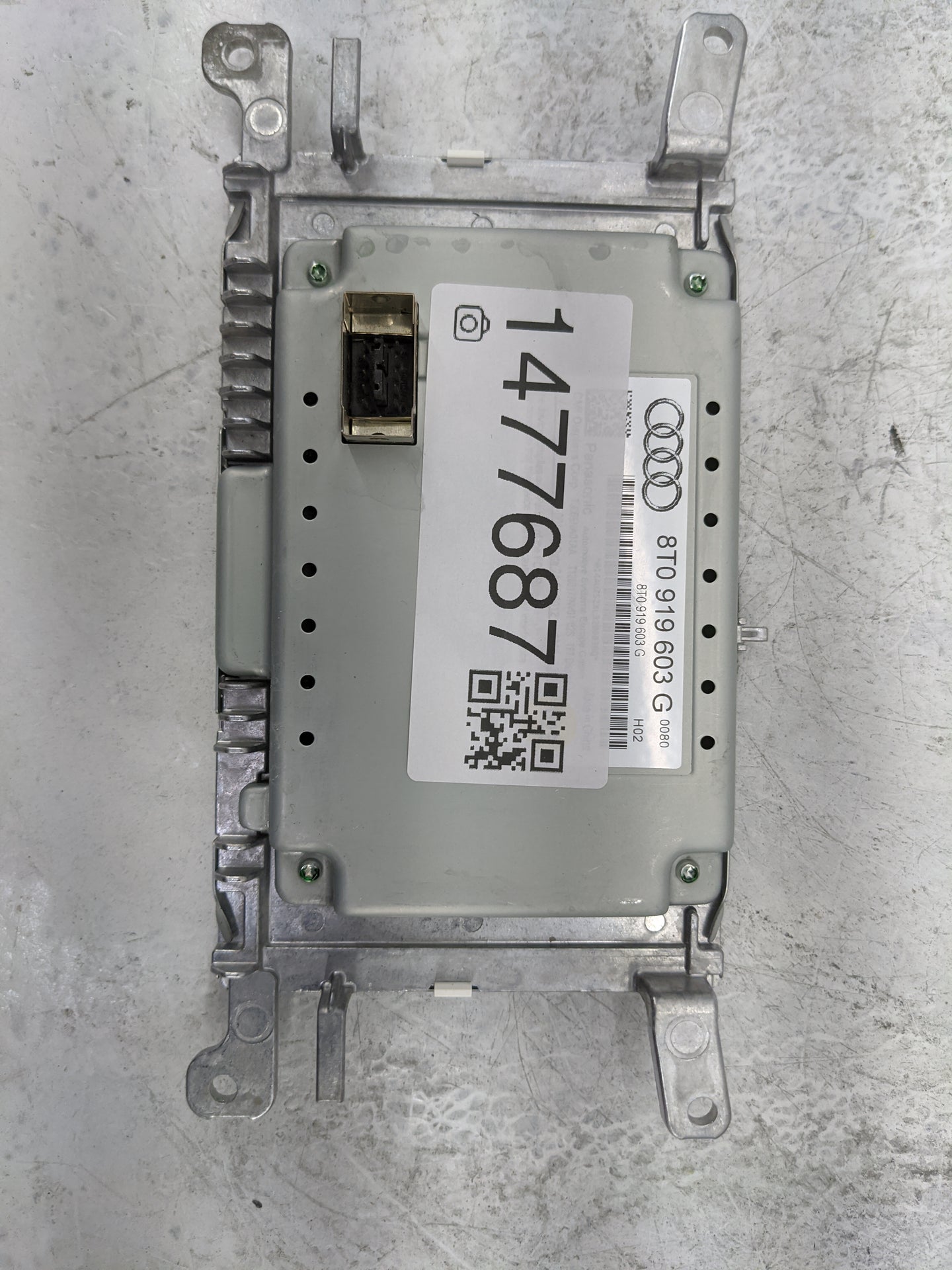 2009-2016 Audi A4 Information Display Screen 1477687 - Oemusedautoparts1.com