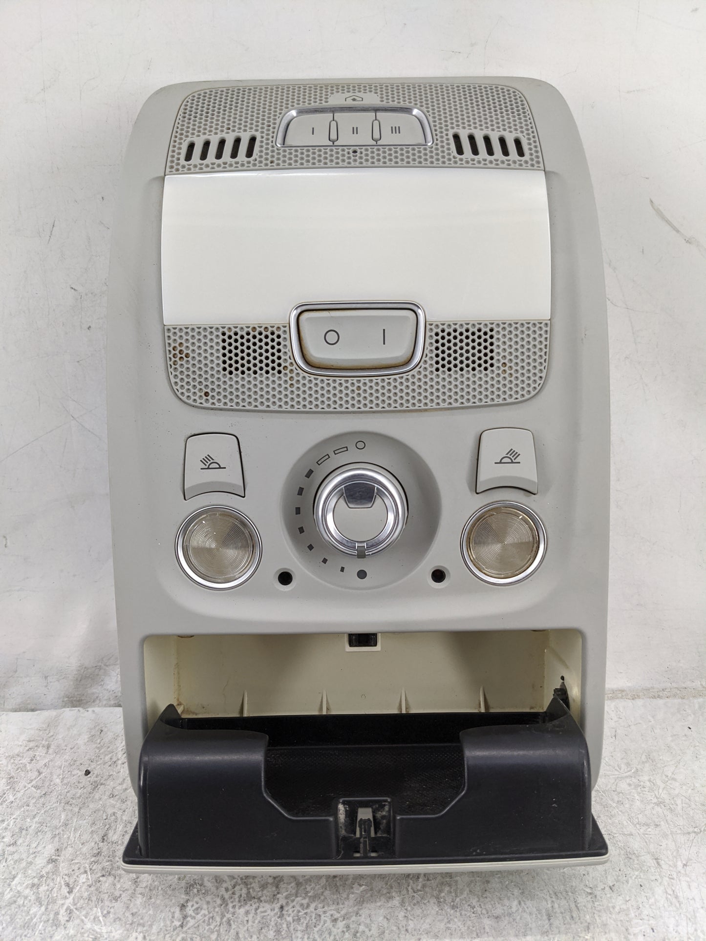 2013-2015 Audi A4 Overhead Roof Console 1478213 - Oemusedautoparts1.com