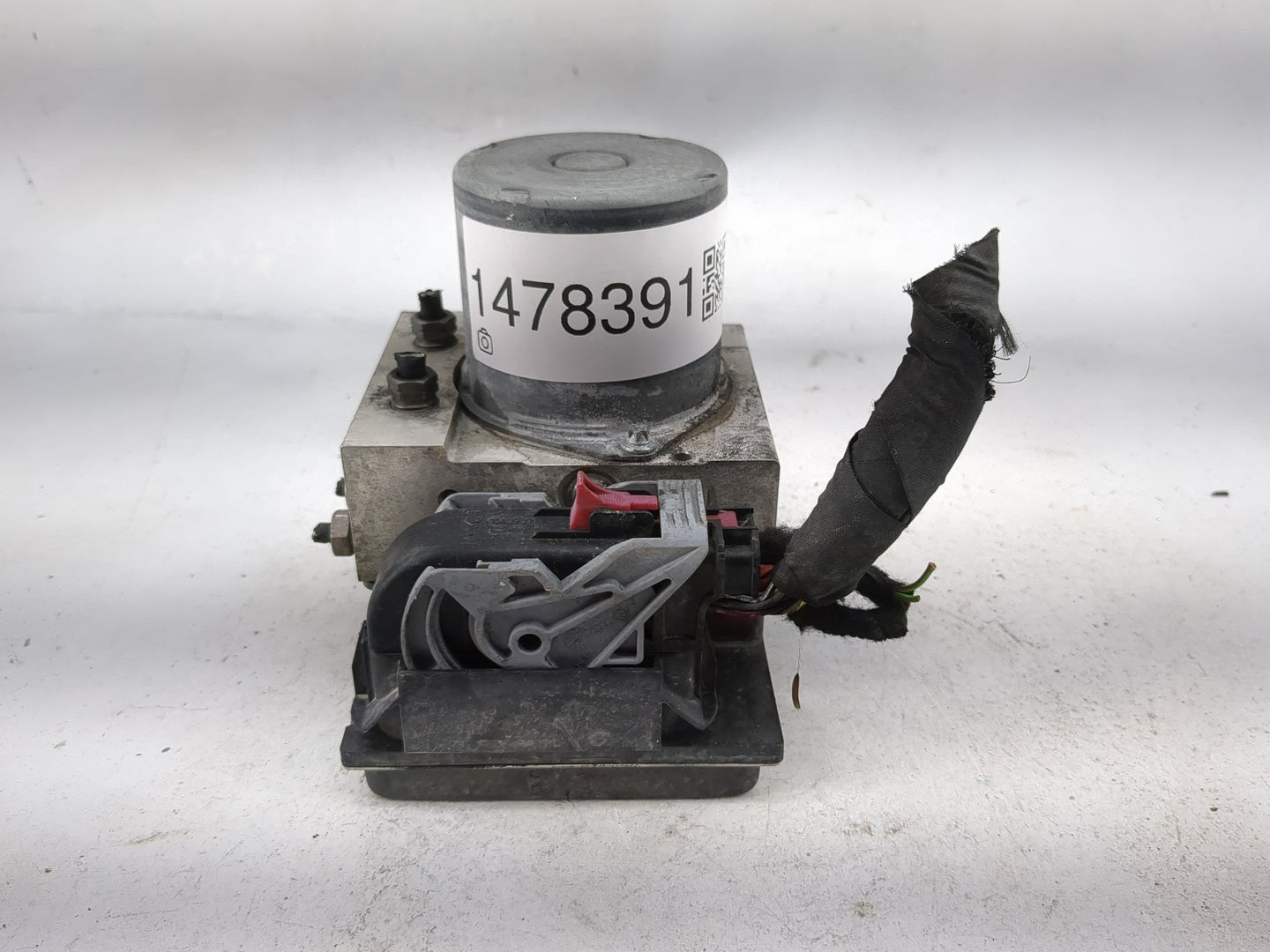 2013 Audi A4 ABS Pump Control Module Replacement P/N:0265239345 8K0614517GM, 8K0907379CK, 0265952001 Fits OEM Used Auto Part