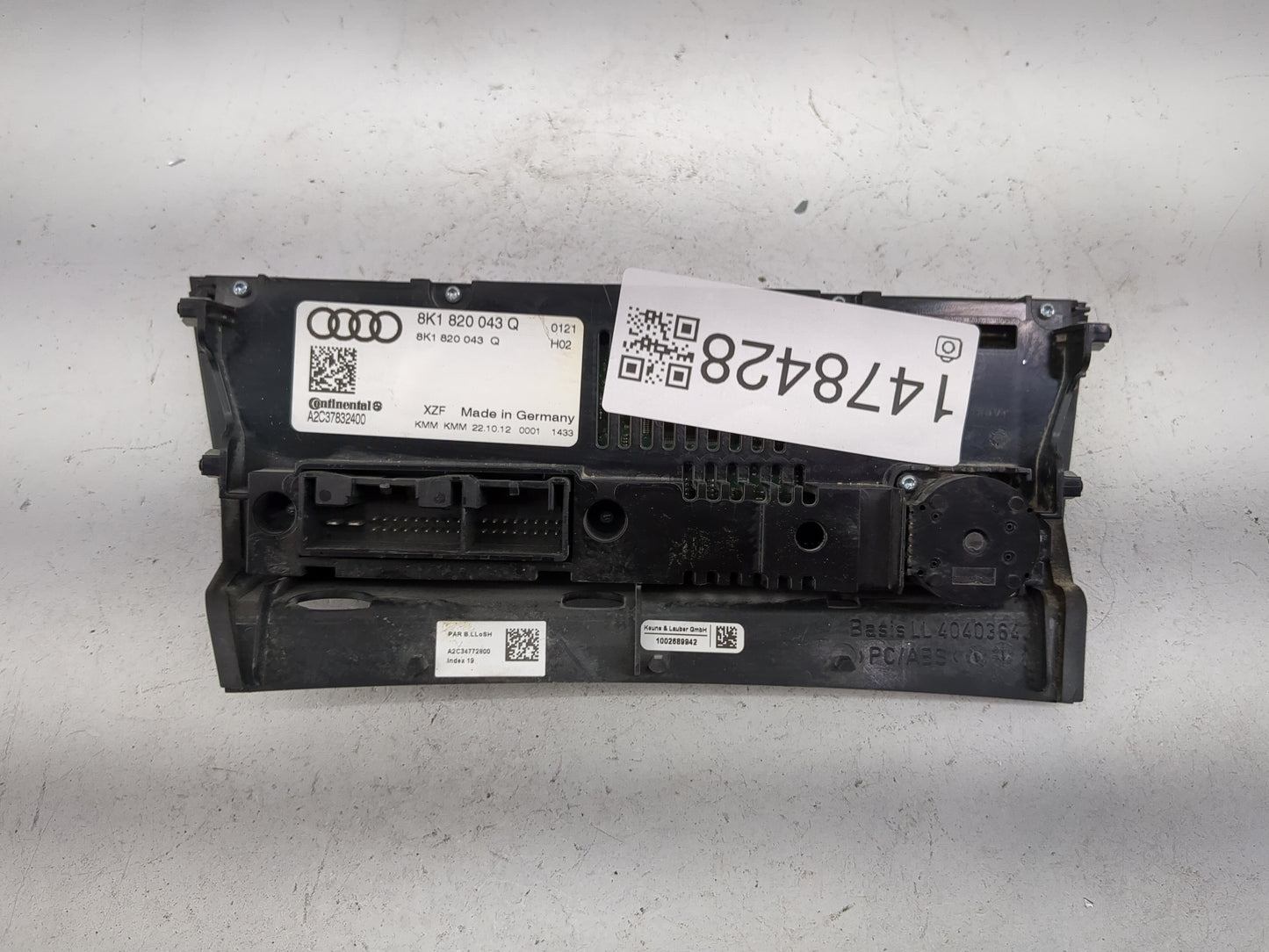 2013-2016 Audi A4 Climate Control Module Temperature AC/Heater Replacement P/N:8K1820043Q A2C37832400 Fits OEM Used Auto Par