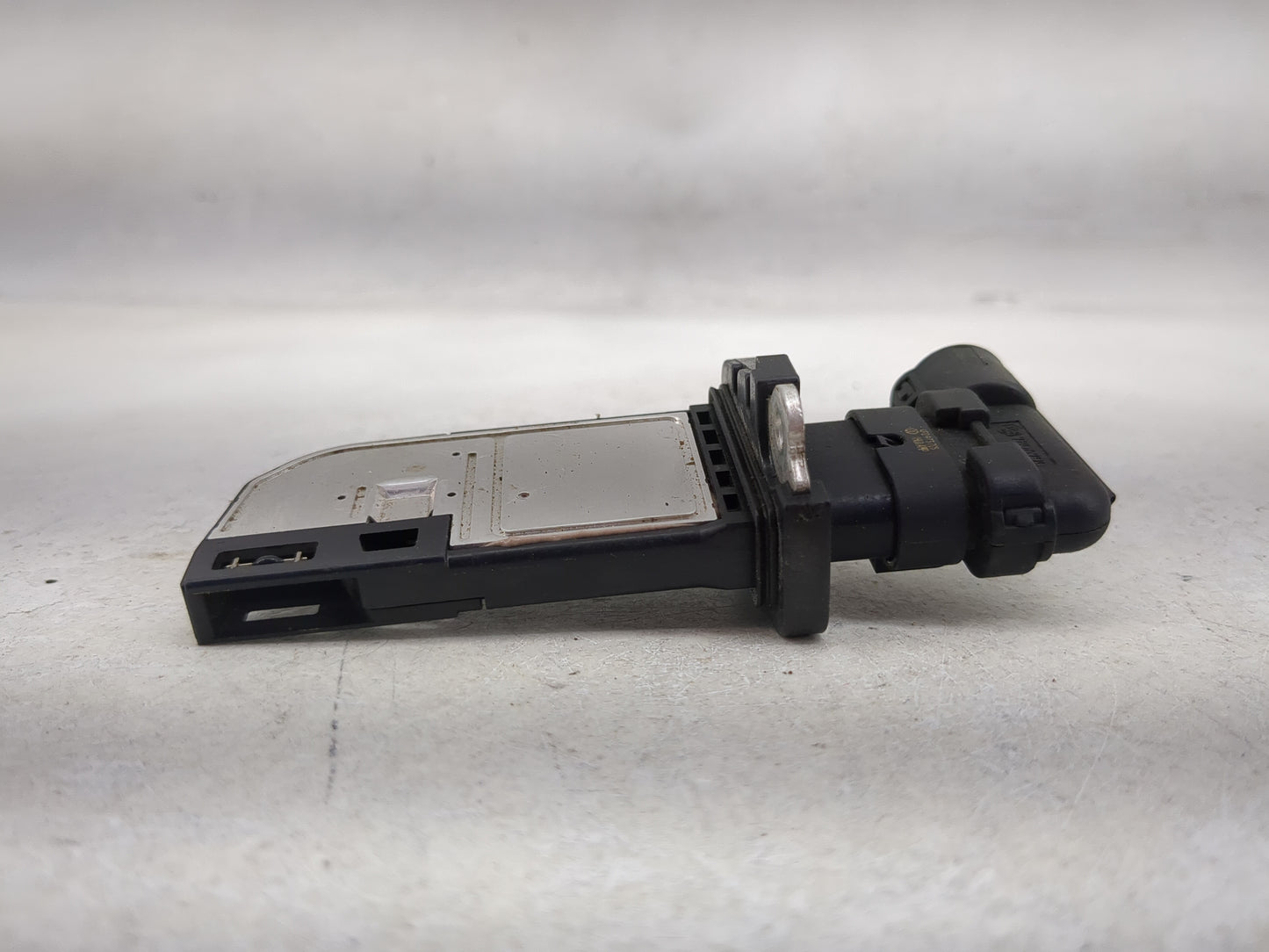2013-2016 Audi A4 Mass Air Flow Meter Maf 1486053 - Oemusedautoparts1.com
