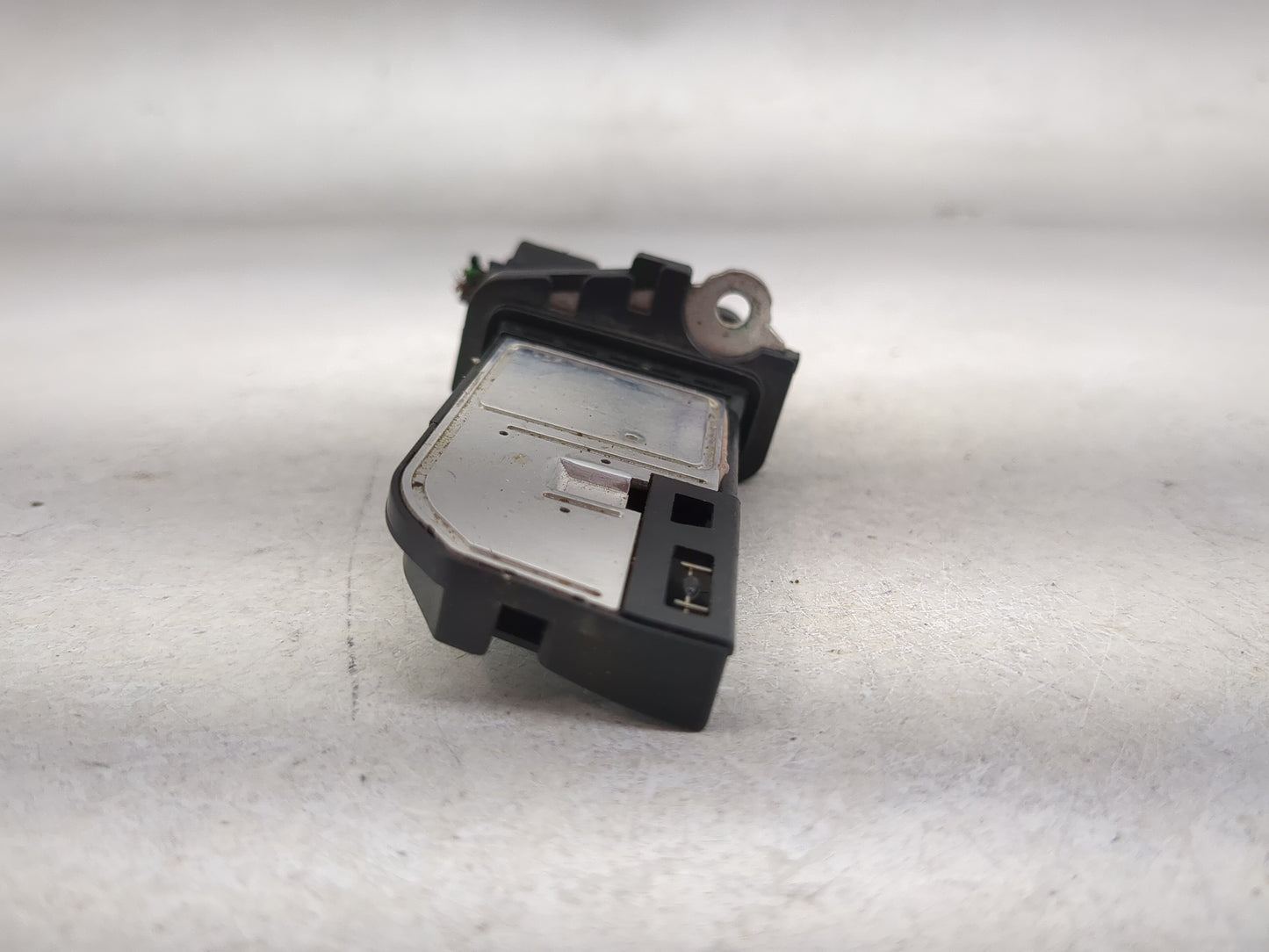 2013-2016 Audi A4 Mass Air Flow Meter Maf 1486053 - Oemusedautoparts1.com