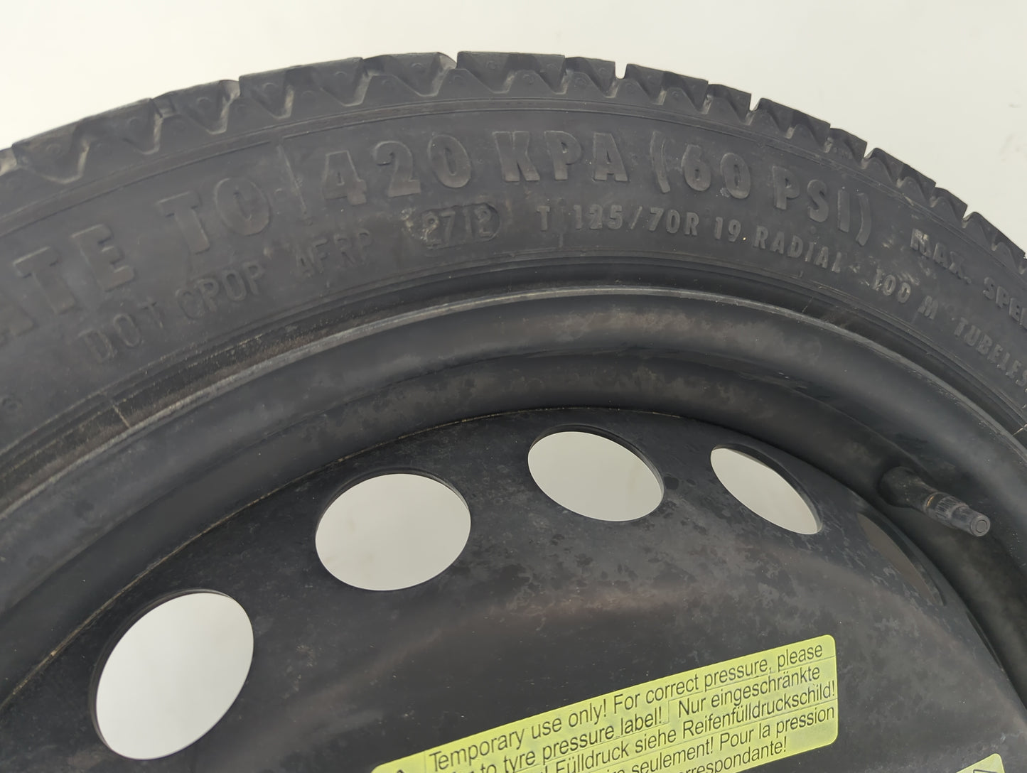 2009-2016 Audi A4 Spare Donut Tire Wheel Rim Oem 1486942 - Oemusedautoparts1.com