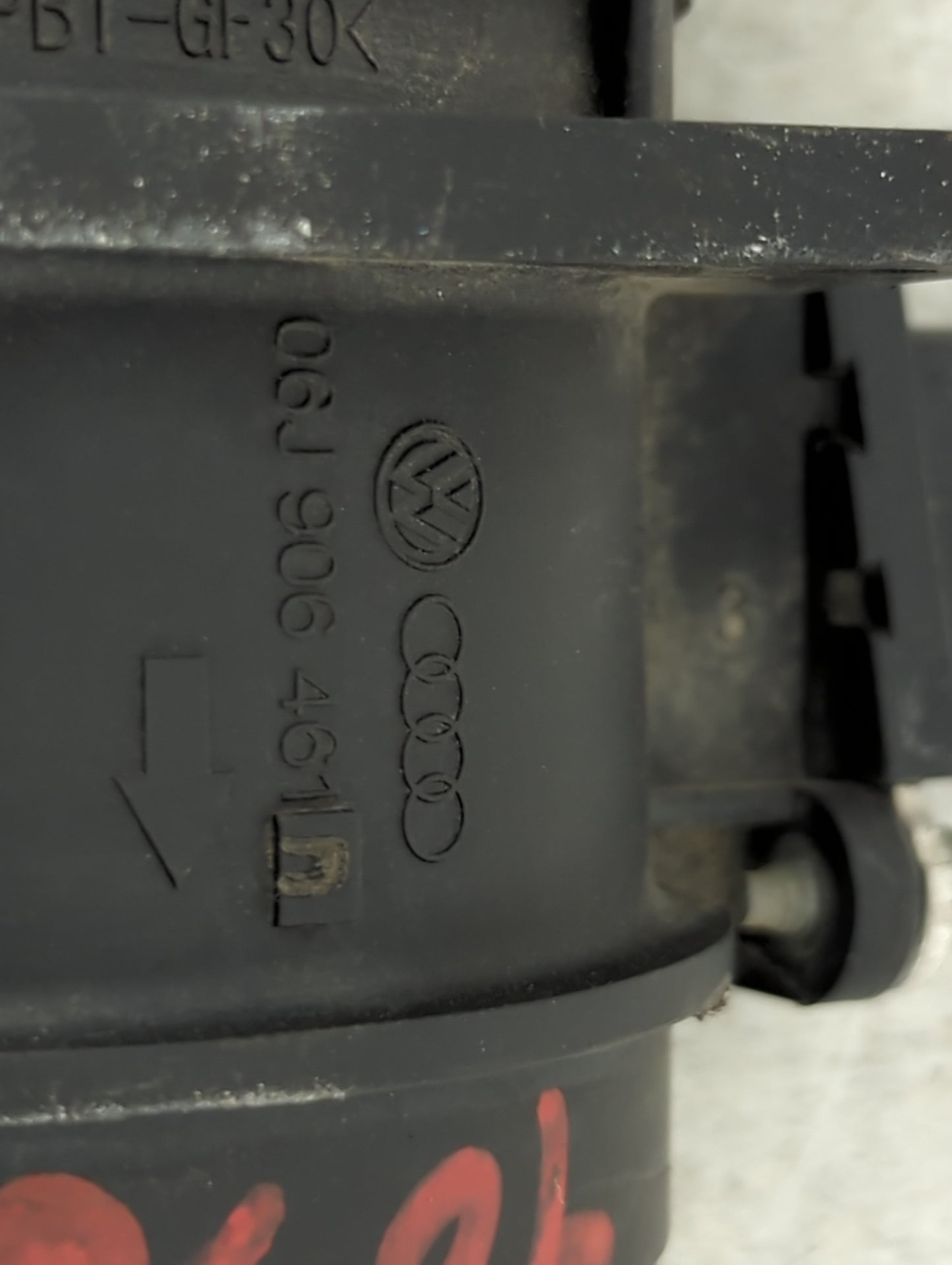 2013-2016 Audi A4 Mass Air Flow Meter Maf 1487270 - Oemusedautoparts1.com
