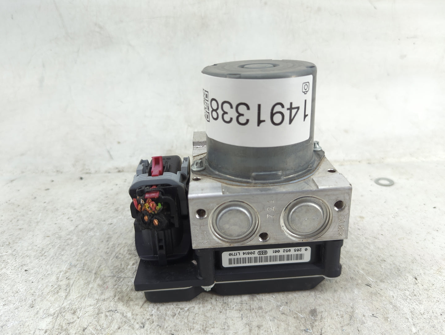 2013 Audi A4 ABS Pump Control Module Replacement P/N:0265239345 8K0614517GM, 8K0907379CK, 0265952061 Fits OEM Used Auto Part