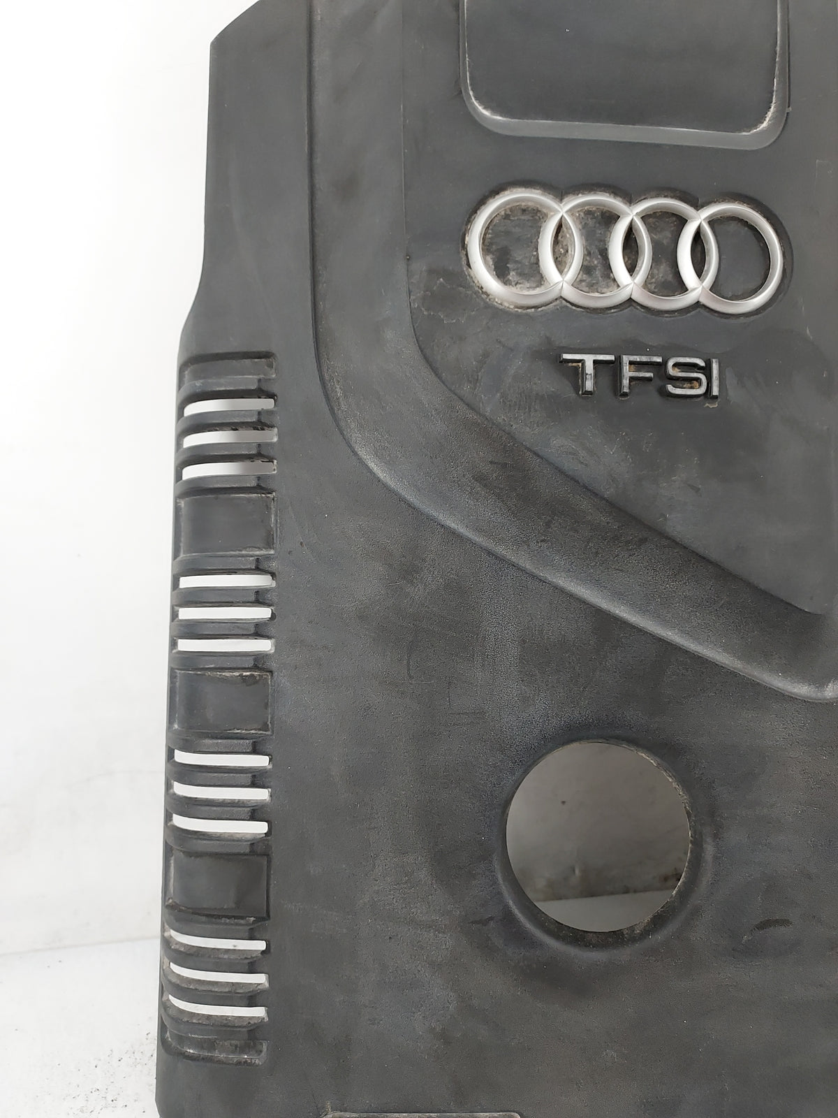 2013 Audi A4 Engine Cover 1496979 - Oemusedautoparts1.com