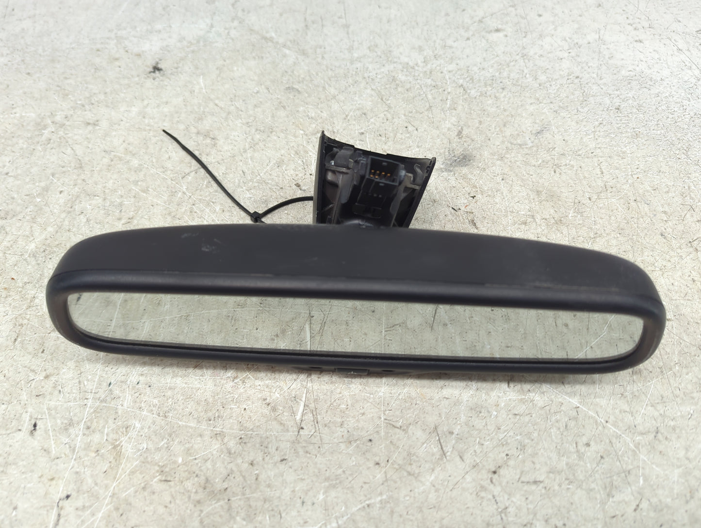 2013 Audi A4 Interior Rear View Mirror Replacement OEM Fits OEM Used Auto Parts - Oemusedautoparts1.com