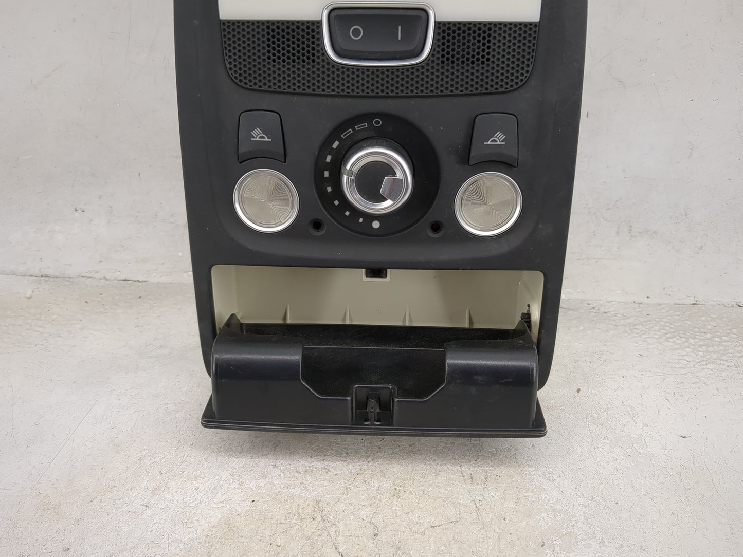 2013-2015 Audi A4 Overhead Roof Console Black 1497372 - Oemusedautoparts1.com