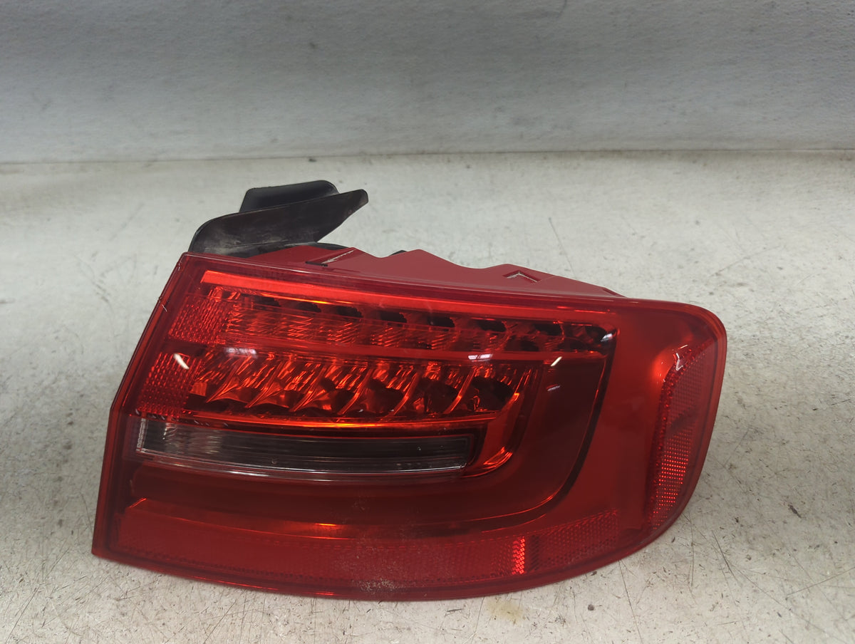 2013 Audi A4 Tail Light Assembly Passenger Right OEM P/N:8K5945096AD Fits OEM Used Auto Parts - Oemusedautoparts1.com