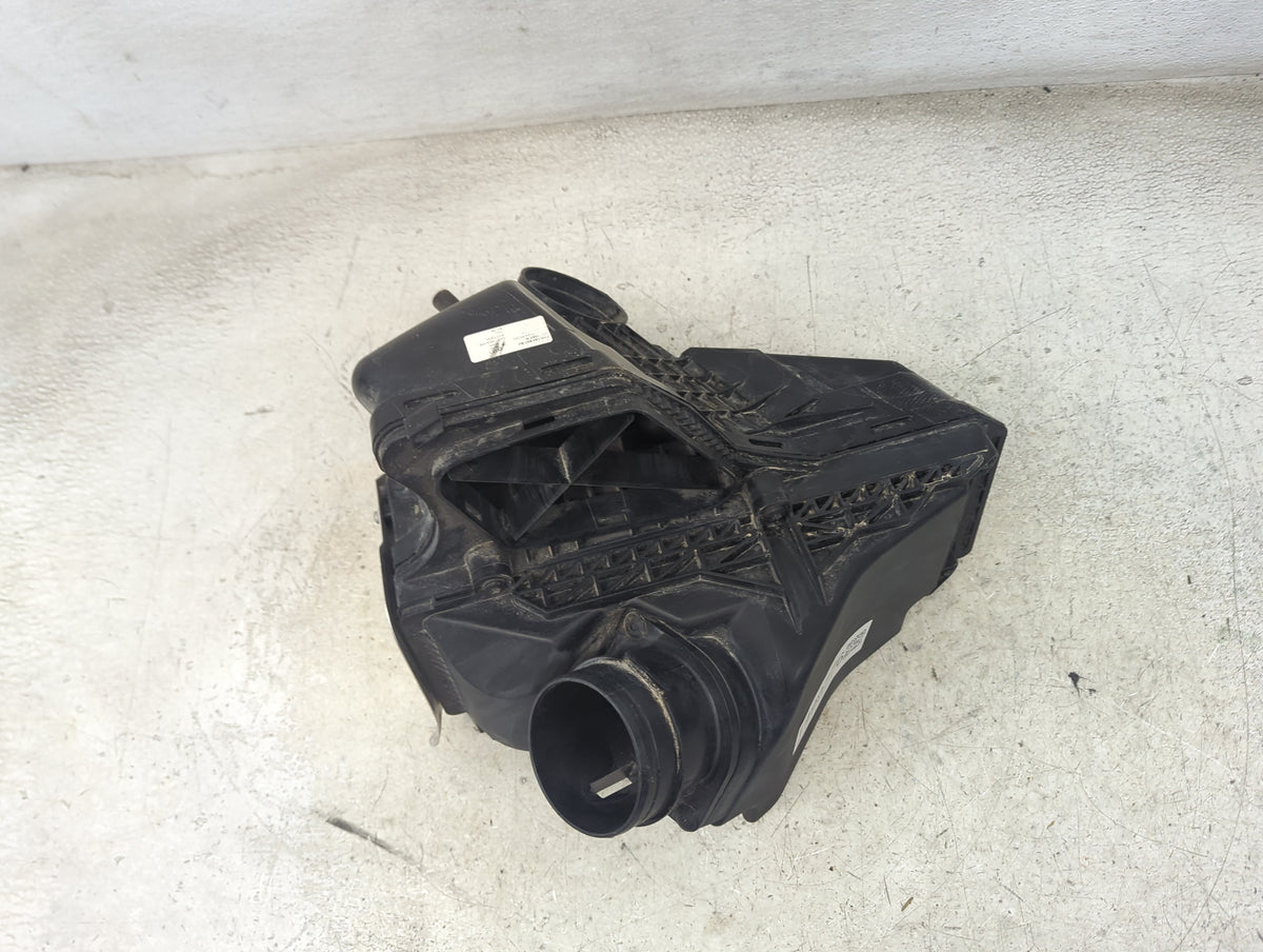 2012-2016 Audi A4 Air Cleaner Intake-duct Hose Tube - Oemusedautoparts1.com