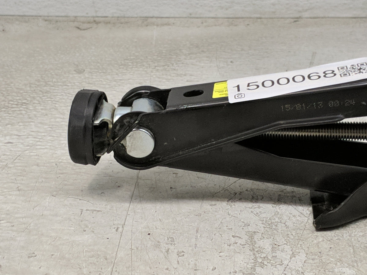 2013 Audi A4 Spare Scissor Car Jack Black - Oemusedautoparts1.com