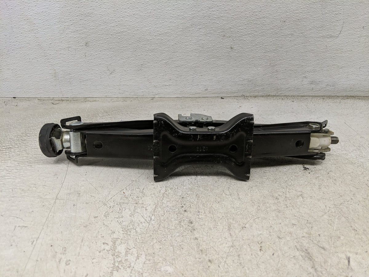 2013 Audi A4 Spare Scissor Car Jack Black - Oemusedautoparts1.com