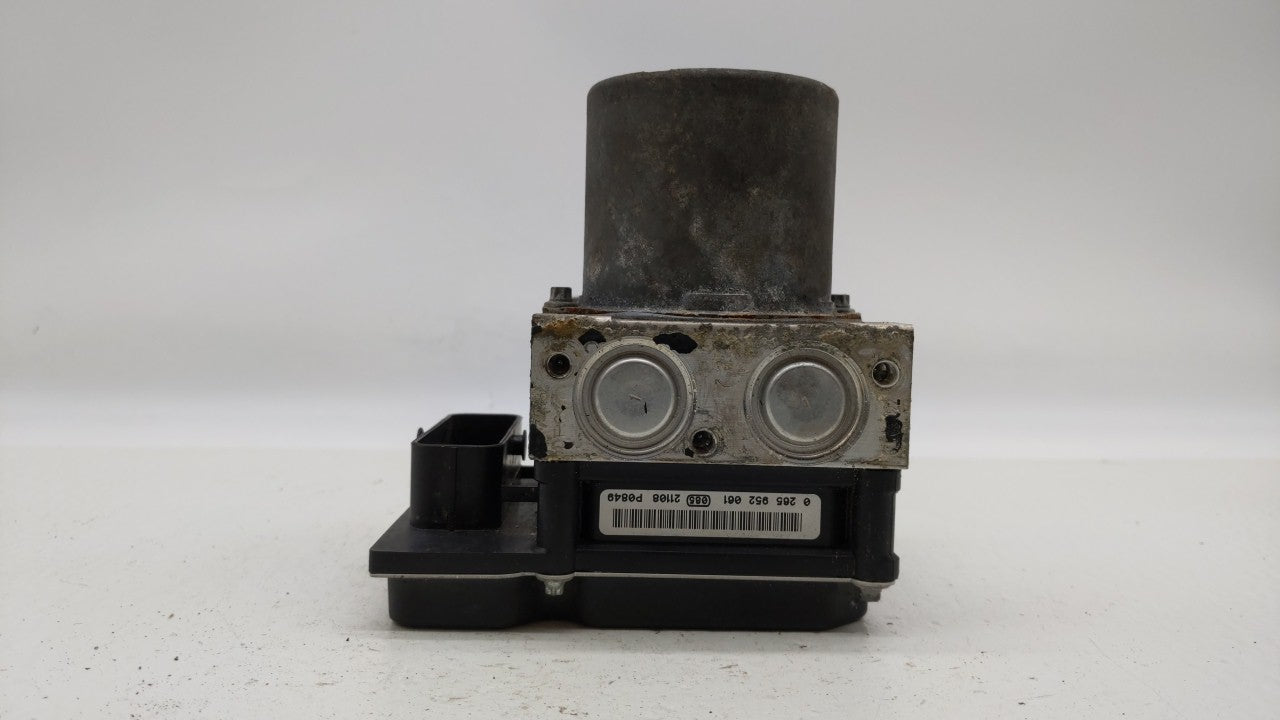 2013 Audi A4 ABS Pump Control Module Replacement P/N:8K0 614 517GM 8K0 907 379 CK Fits OEM Used Auto Parts - Oemusedautopart