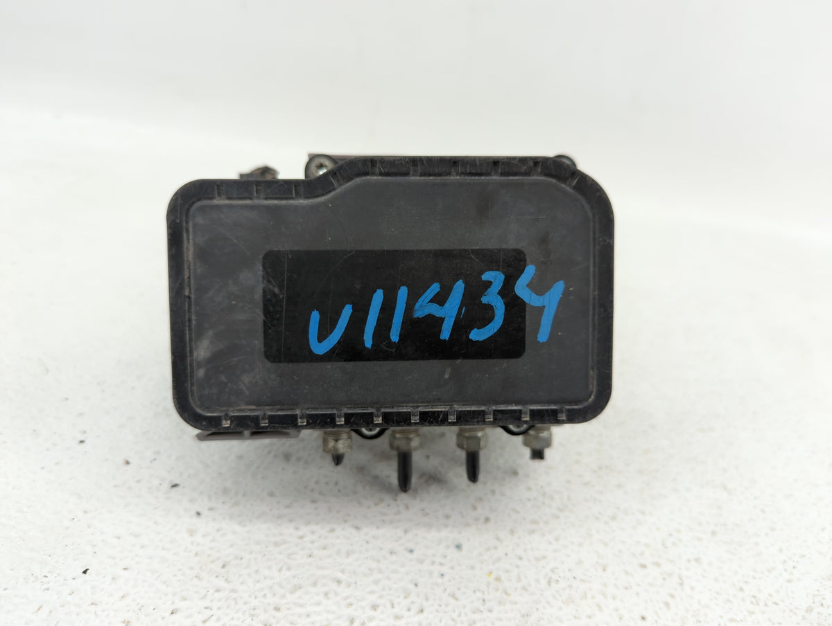 2013 Audi A4 Anti-Lock Brake ABS Pump Module Actuator OEM P/N:8K0 614 517GM 8K0 907 379 CK Fits OEM Used Auto Parts - Oemuse