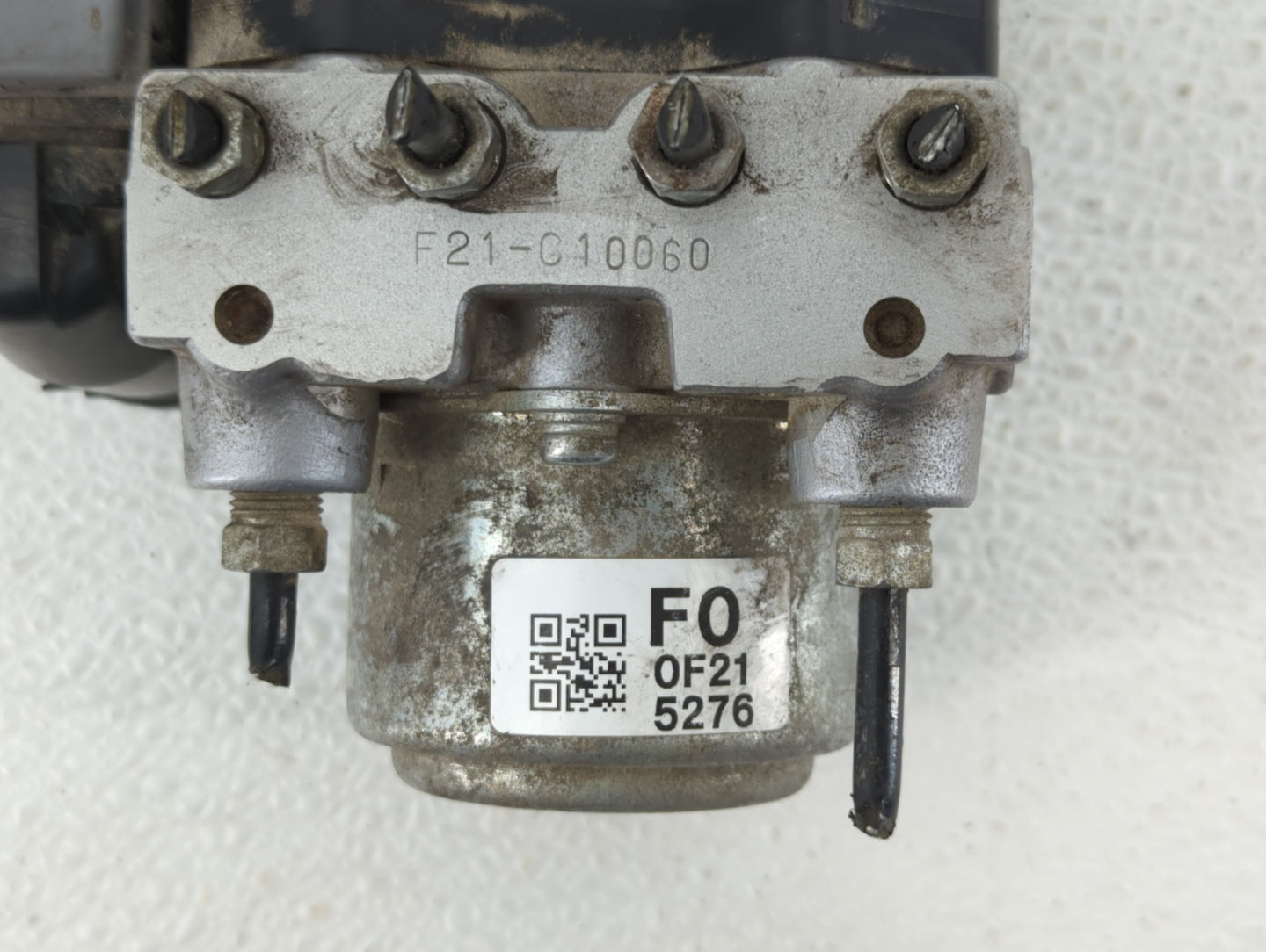 2013 Audi A4 ABS Pump Control Module Replacement P/N:8K0 614 517GM 8K0 907 379 CK Fits OEM Used Auto Parts - Oemusedautopart