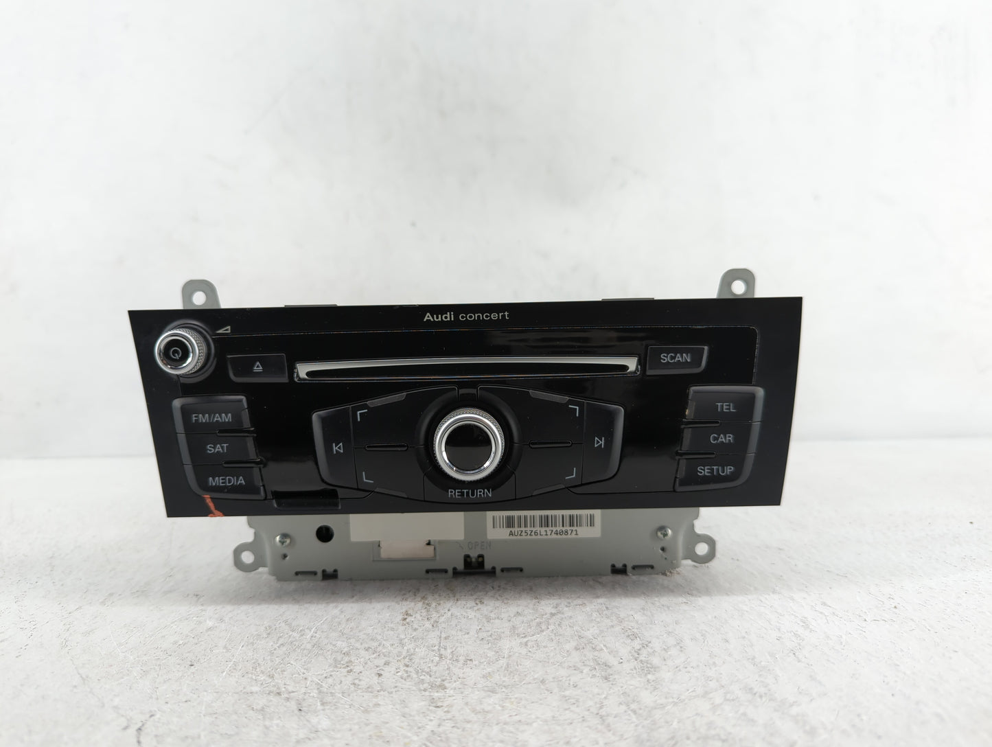 2013-2016 Audi A4 Am Fm Cd Player Radio Receiver - Oemusedautoparts1.com