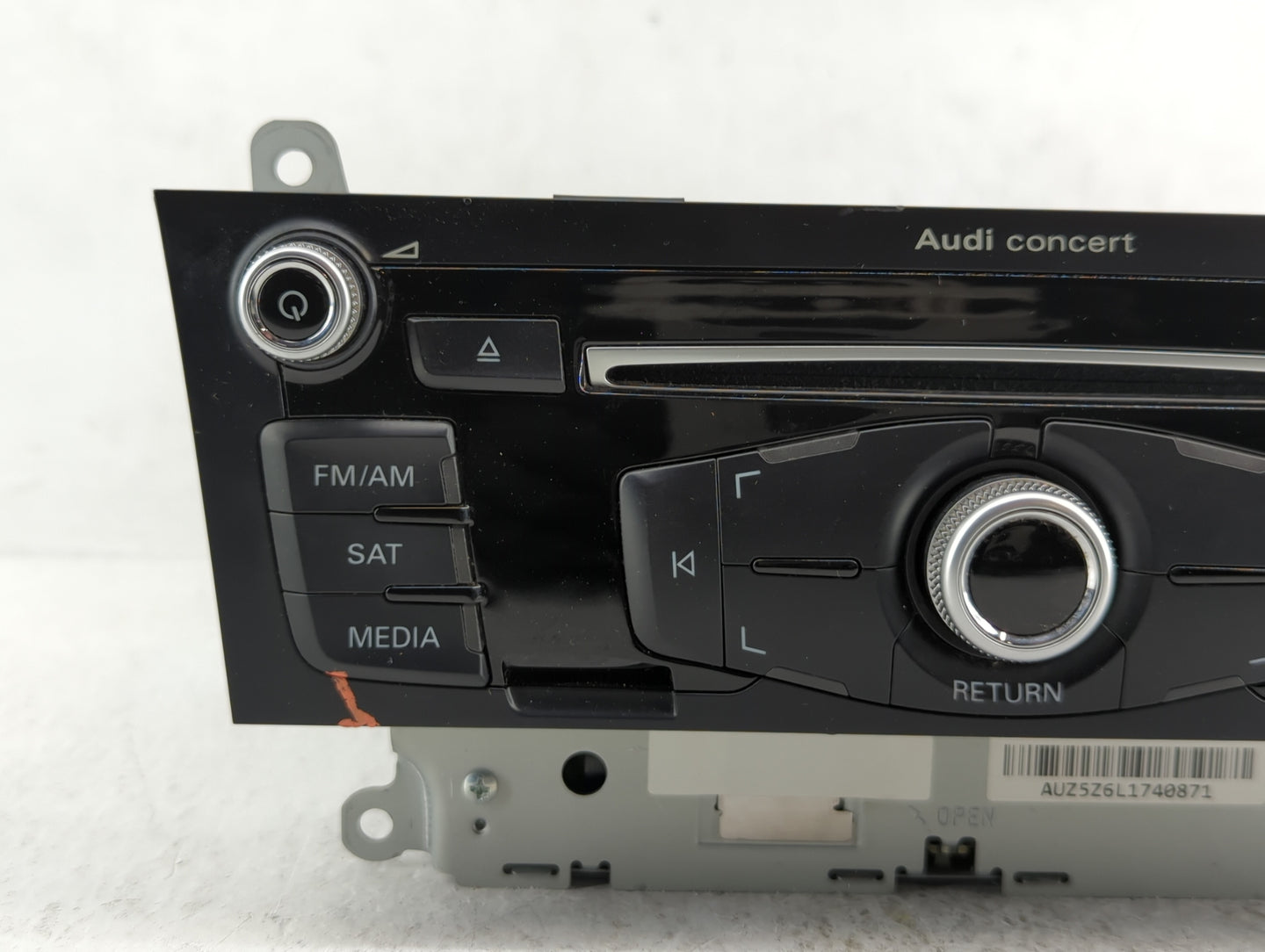 2013-2016 Audi A4 Am Fm Cd Player Radio Receiver - Oemusedautoparts1.com