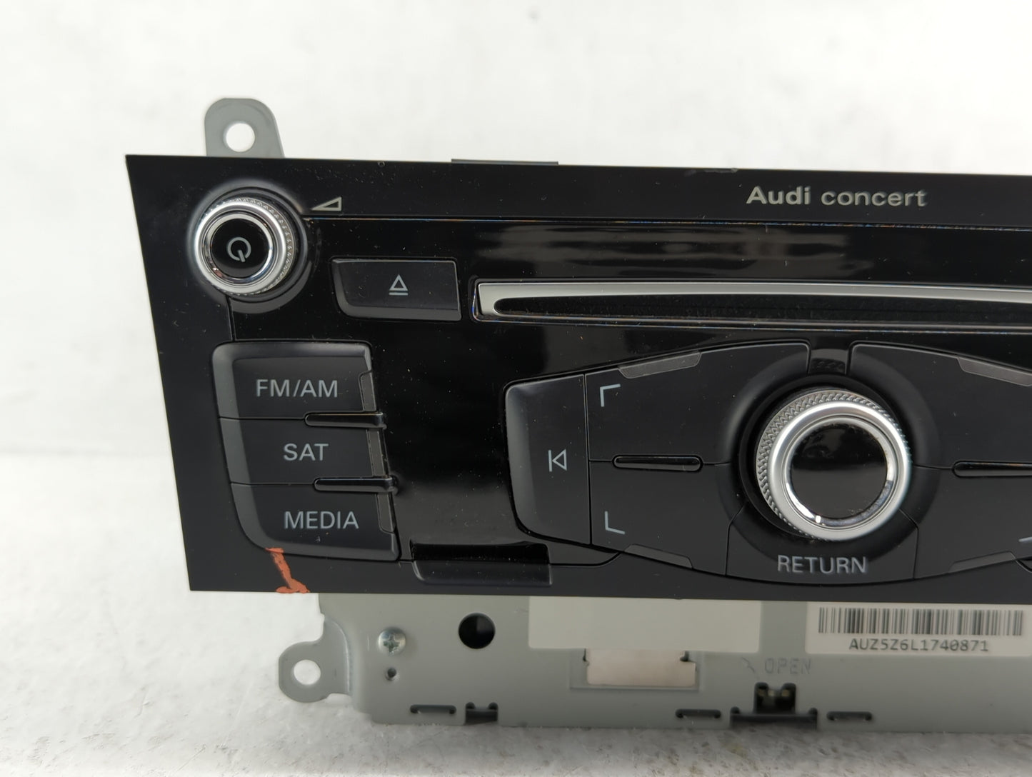 2013-2016 Audi A4 Am Fm Cd Player Radio Receiver - Oemusedautoparts1.com