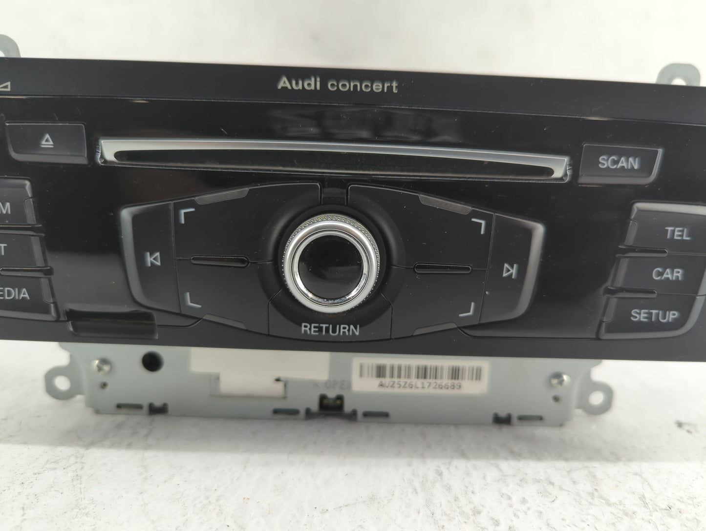 2013-2016 Audi A4 Radio AM FM Cd Player Receiver Replacement P/N:8R1 035 186 H 8R1 035 186 B Fits Fits 2013 2014 2015 2016 O