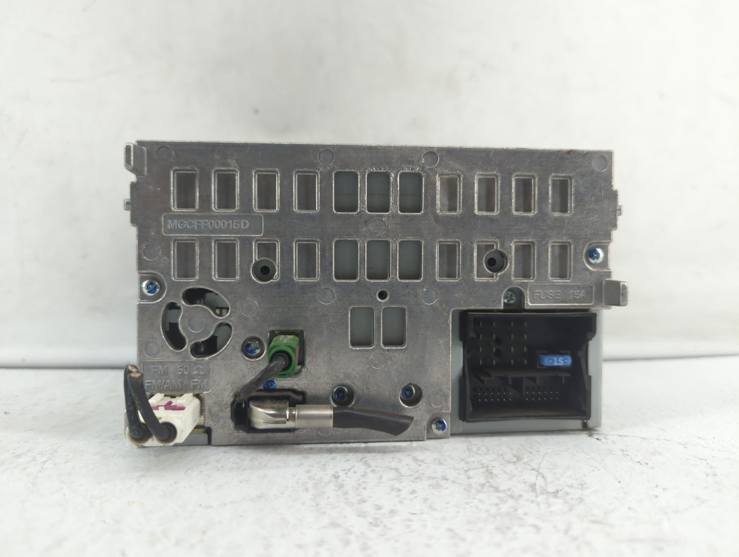 2013-2016 Audi A4 Radio AM FM Cd Player Receiver Replacement P/N:8R1 035 186 H 8R1 035 186 B Fits Fits 2013 2014 2015 2016 O