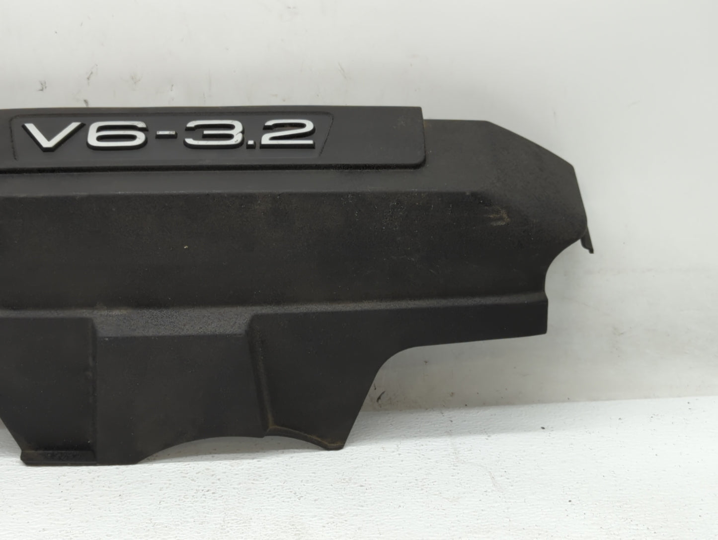 2013 Audi A4 Engine Cover - Oemusedautoparts1.com