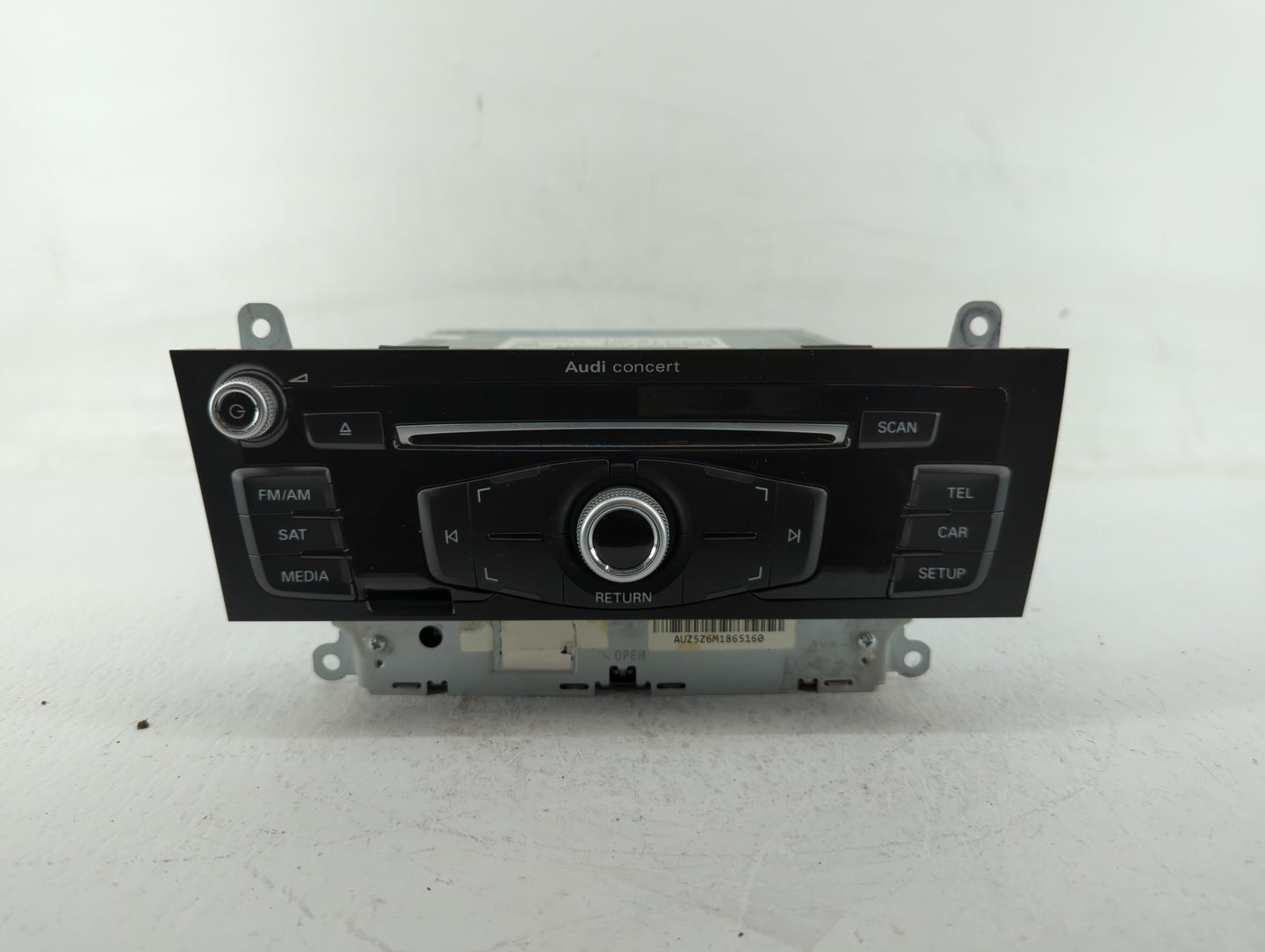 2013-2016 Audi A4 Radio AM FM Cd Player Receiver Replacement P/N:8R1 035 186 H 8R1 035 186 B Fits Fits 2013 2014 2015 2016 O