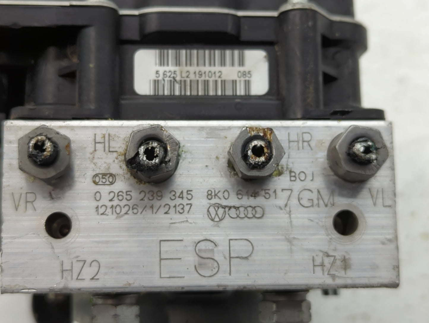 2013 Audi A4 ABS Pump Control Module Replacement P/N:8K0 614 517GM 8K0 907 379 CK Fits OEM Used Auto Parts - Oemusedautopart