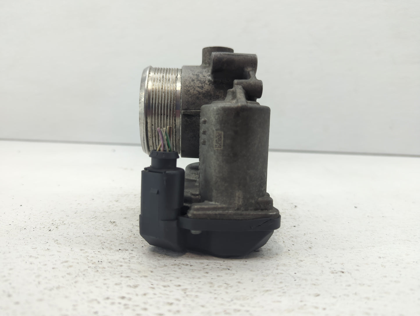 2005-2016 Audi A4 Throttle Body P/N:06F 133 062 T 06F 133 062 Q Fits OEM Used Auto Parts - Oemusedautoparts1.com