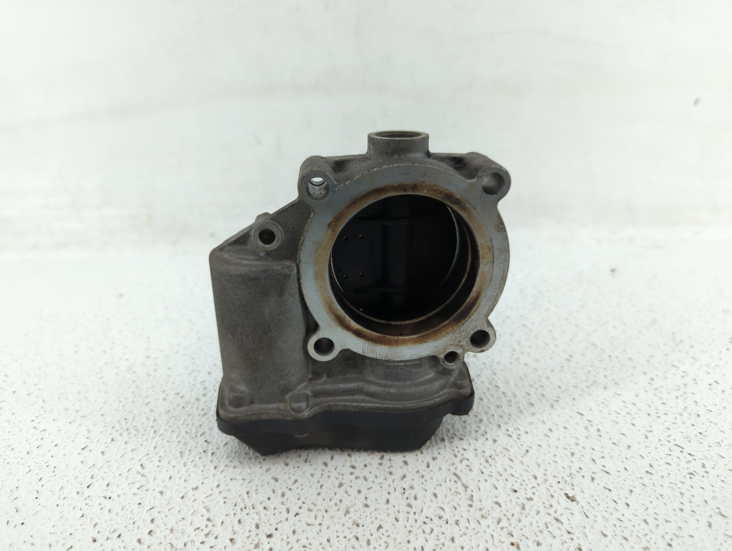 2005-2016 Audi A4 Throttle Body P/N:06F 133 062 T 06F 133 062 Q Fits OEM Used Auto Parts - Oemusedautoparts1.com