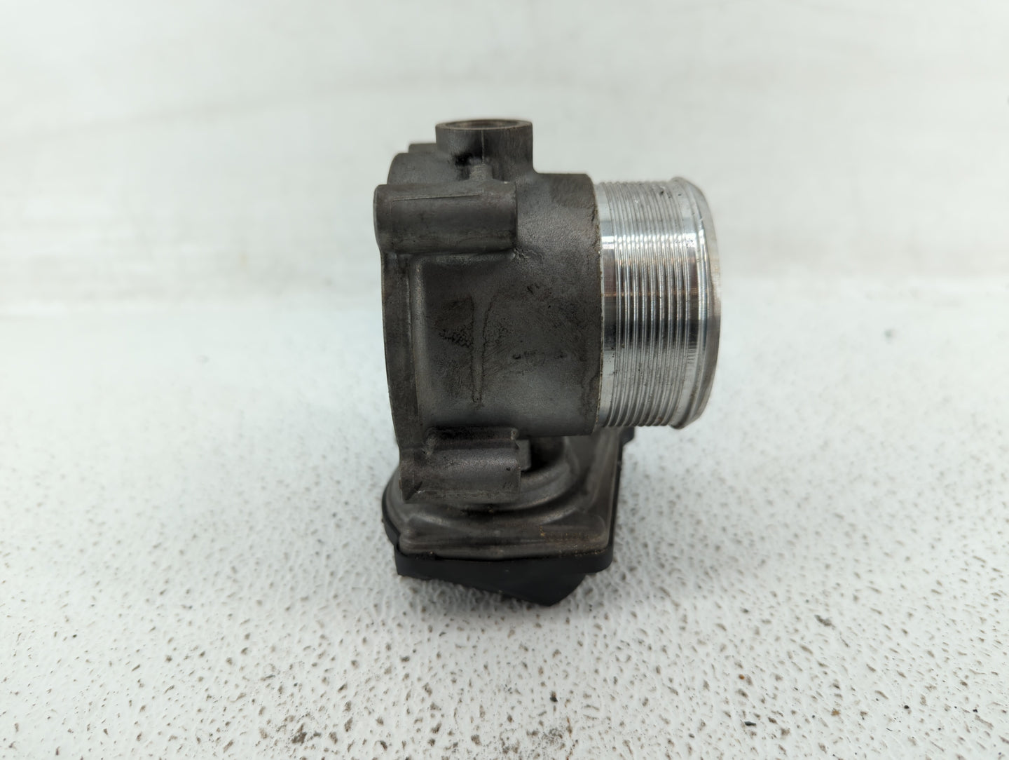 2005-2016 Audi A4 Throttle Body P/N:06F 133 062 T 06F 133 062 Q Fits OEM Used Auto Parts - Oemusedautoparts1.com