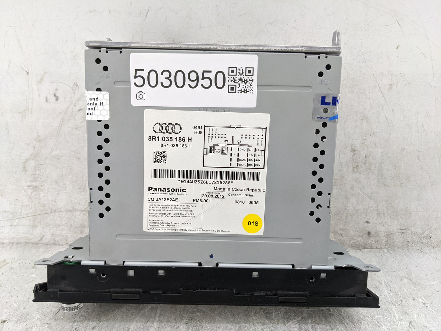 2013-2016 Audi A4 Radio AM FM Cd Player Receiver Replacement P/N:8R1035186H CQ-JA12E2AE Fits Fits 2013 2014 2015 2016 OEM Us