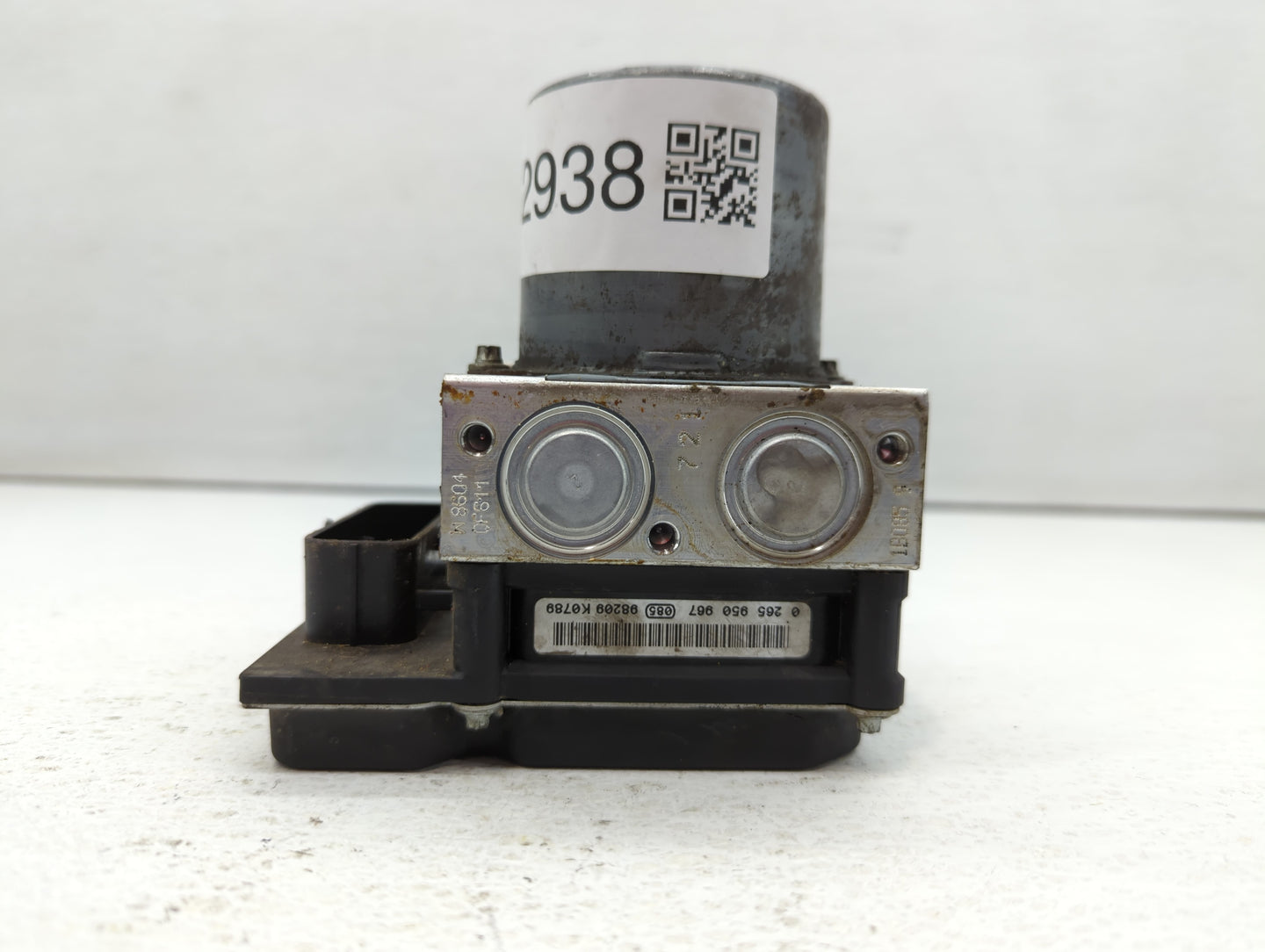 2013 Audi A4 ABS Pump Control Module Replacement P/N:8K0 614 517CD 8K0 614 517GM, 8K0 907 379 CK Fits OEM Used Auto Parts - 