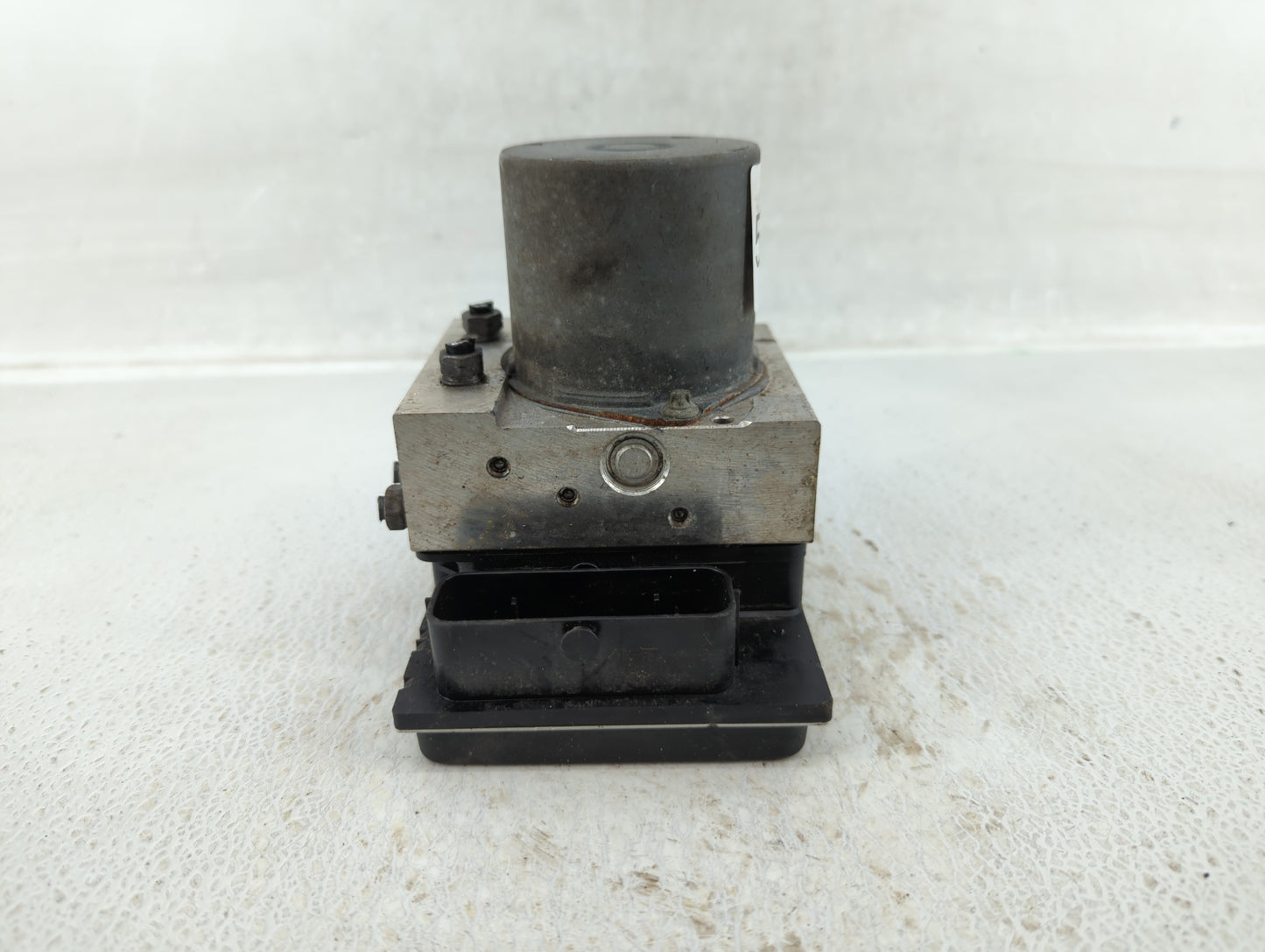 2013 Audi A4 ABS Pump Control Module Replacement P/N:8K0 907 379 CK Fits Fits 2014 OEM Used Auto Parts - Oemusedautoparts1.c