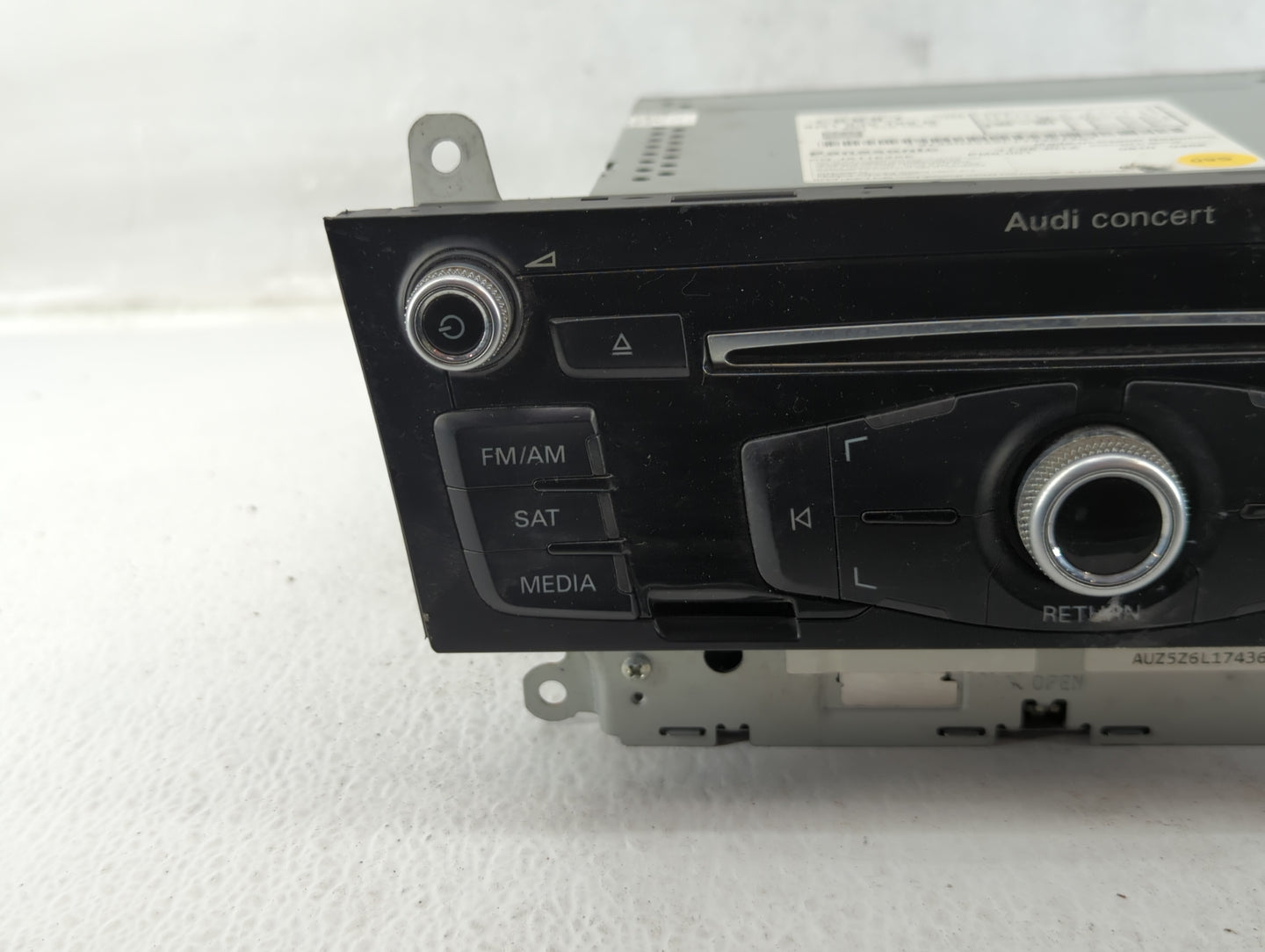 2013-2016 Audi A4 Radio AM FM Cd Player Receiver Replacement P/N:8R1 035 186 B Fits Fits 2013 2014 2015 2016 OEM Used Auto P