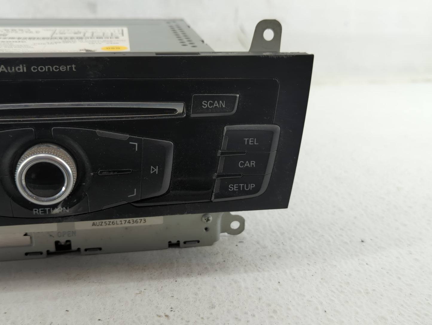 2013-2016 Audi A4 Radio AM FM Cd Player Receiver Replacement P/N:8R1 035 186 B Fits Fits 2013 2014 2015 2016 OEM Used Auto P