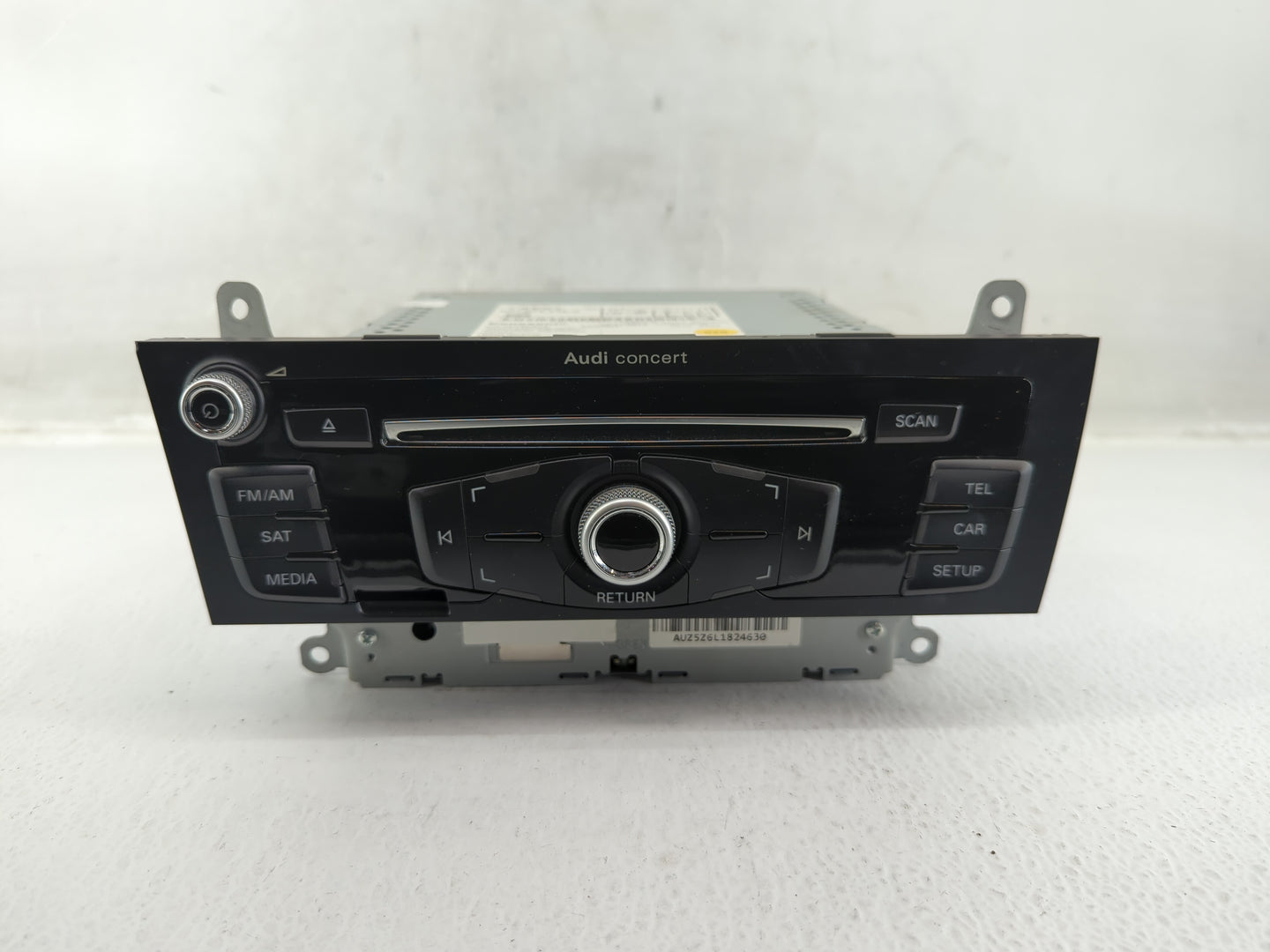 2013-2016 Audi A4 Radio AM FM Cd Player Receiver Replacement P/N:8R1 035 186 Q Fits Fits 2013 2014 2015 2016 OEM Used Auto P