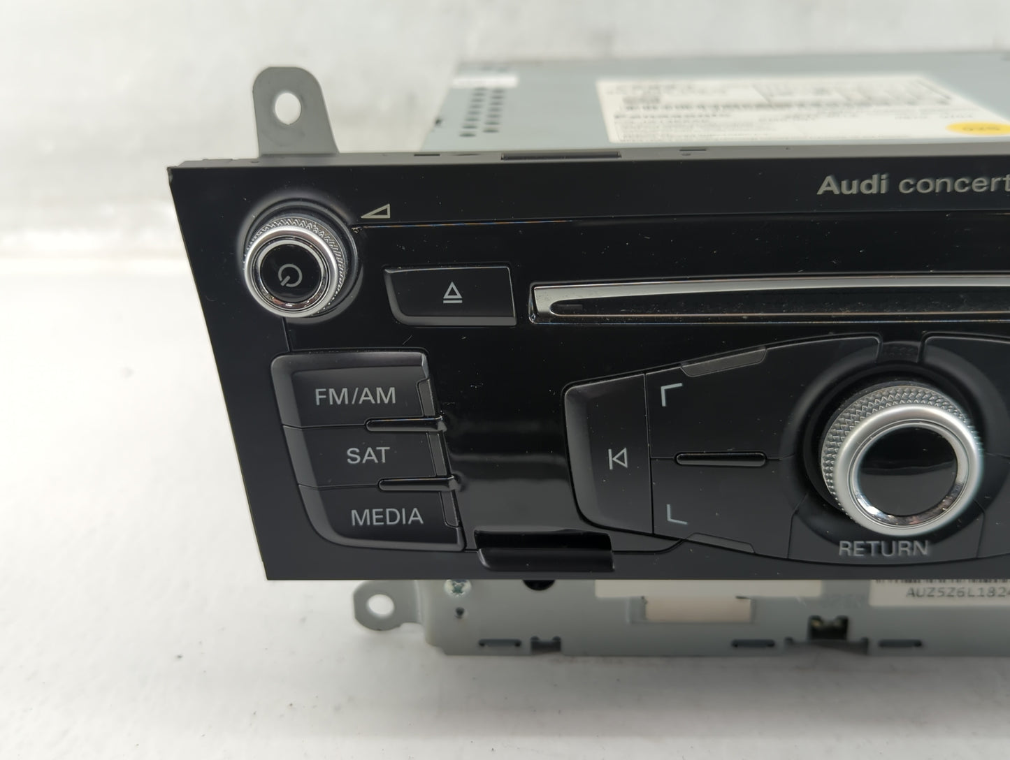 2013-2016 Audi A4 Radio AM FM Cd Player Receiver Replacement P/N:8R1 035 186 Q Fits Fits 2013 2014 2015 2016 OEM Used Auto P