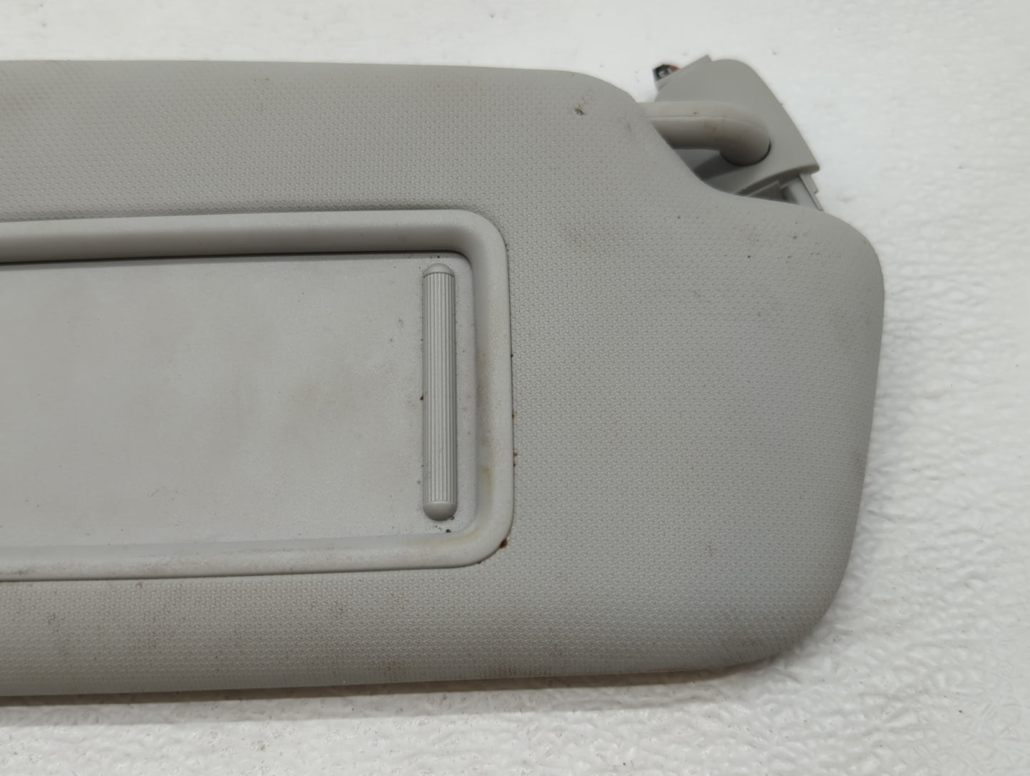2013-2016 Audi A4 Sun Visor Shade Replacement Passenger Right Mirror Fits Fits 2013 2014 2015 2016 OEM Used Auto Parts - Oem