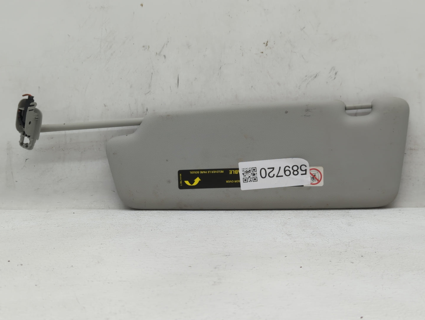 2013-2016 Audi A4 Sun Visor Shade Replacement Passenger Right Mirror Fits Fits 2013 2014 2015 2016 OEM Used Auto Parts - Oem